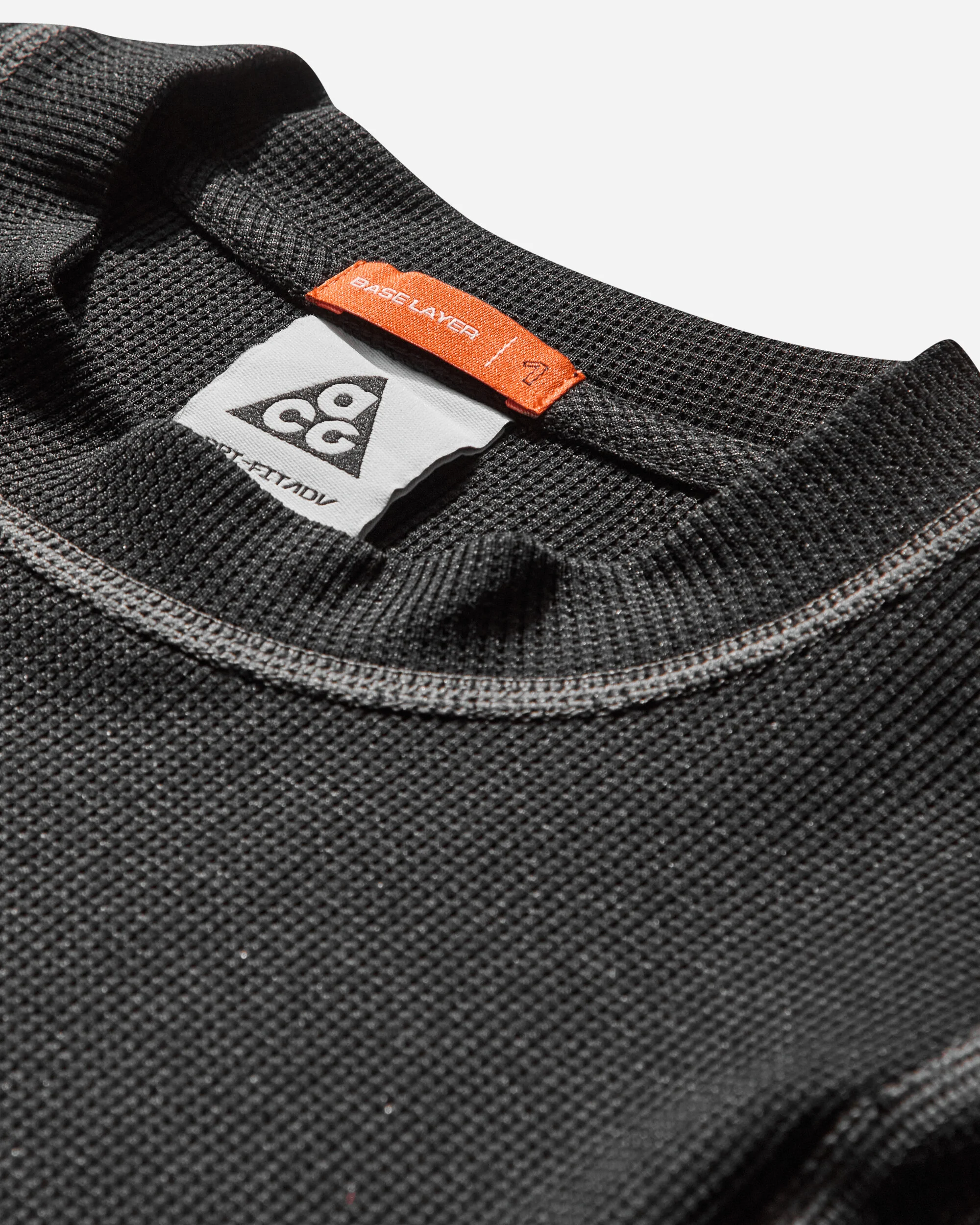 Women's ACG 'Chinati' Dri-FIT ADV T-Shirt Black / Anthracite - Image 3