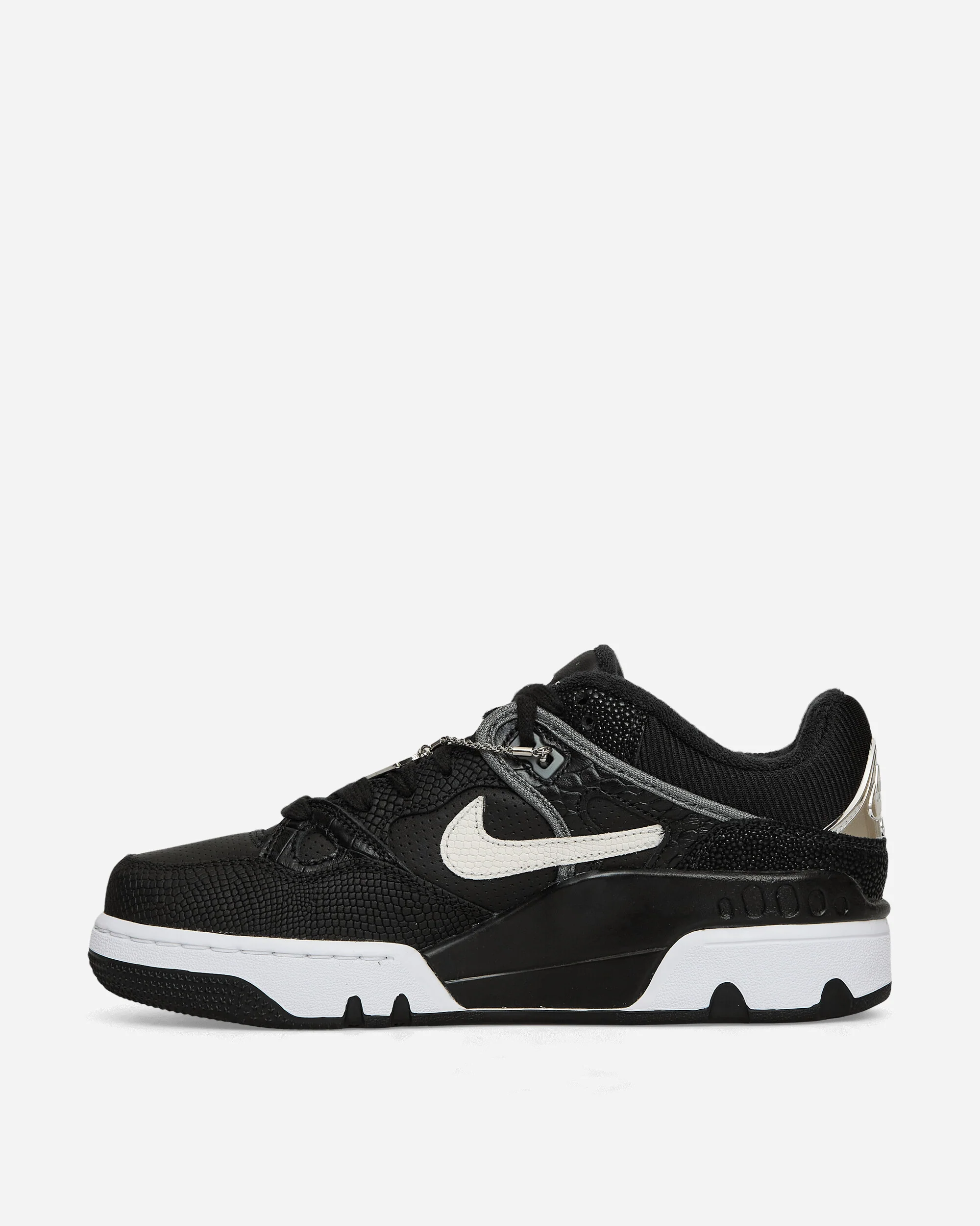 NIGO Air Force 3 Low Sneakers Black / White - Image 3