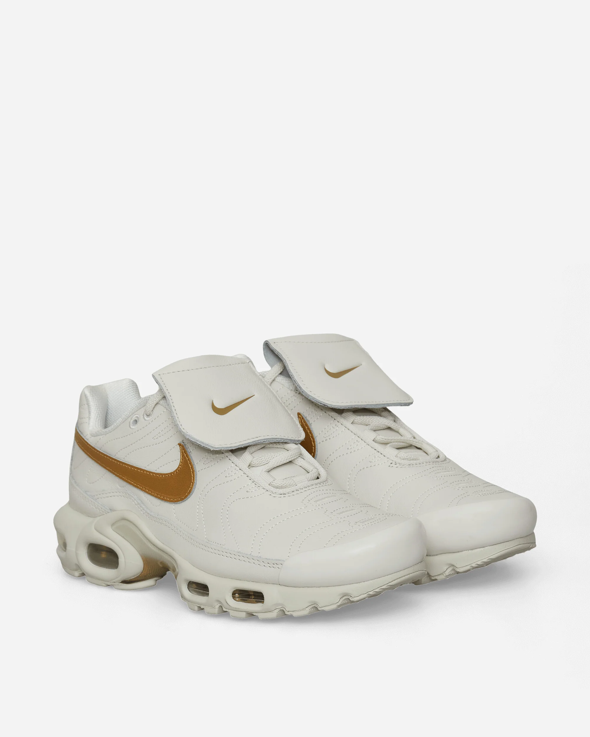 Air Max Plus TNPO Sneakers Phantom / Metallic Gold - Image 2