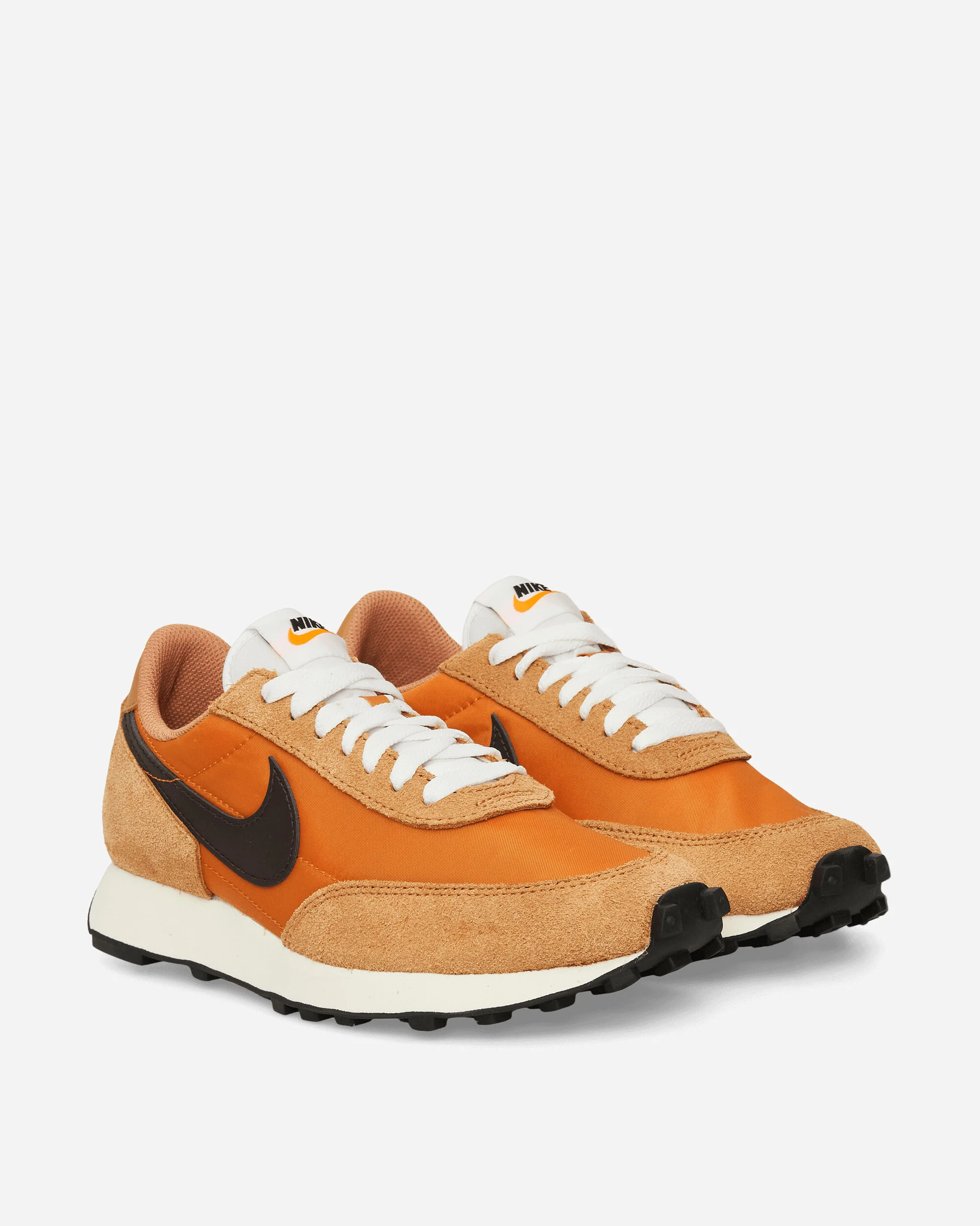 Daybreak Sneakers Flax / Velvet Brown - Image 2
