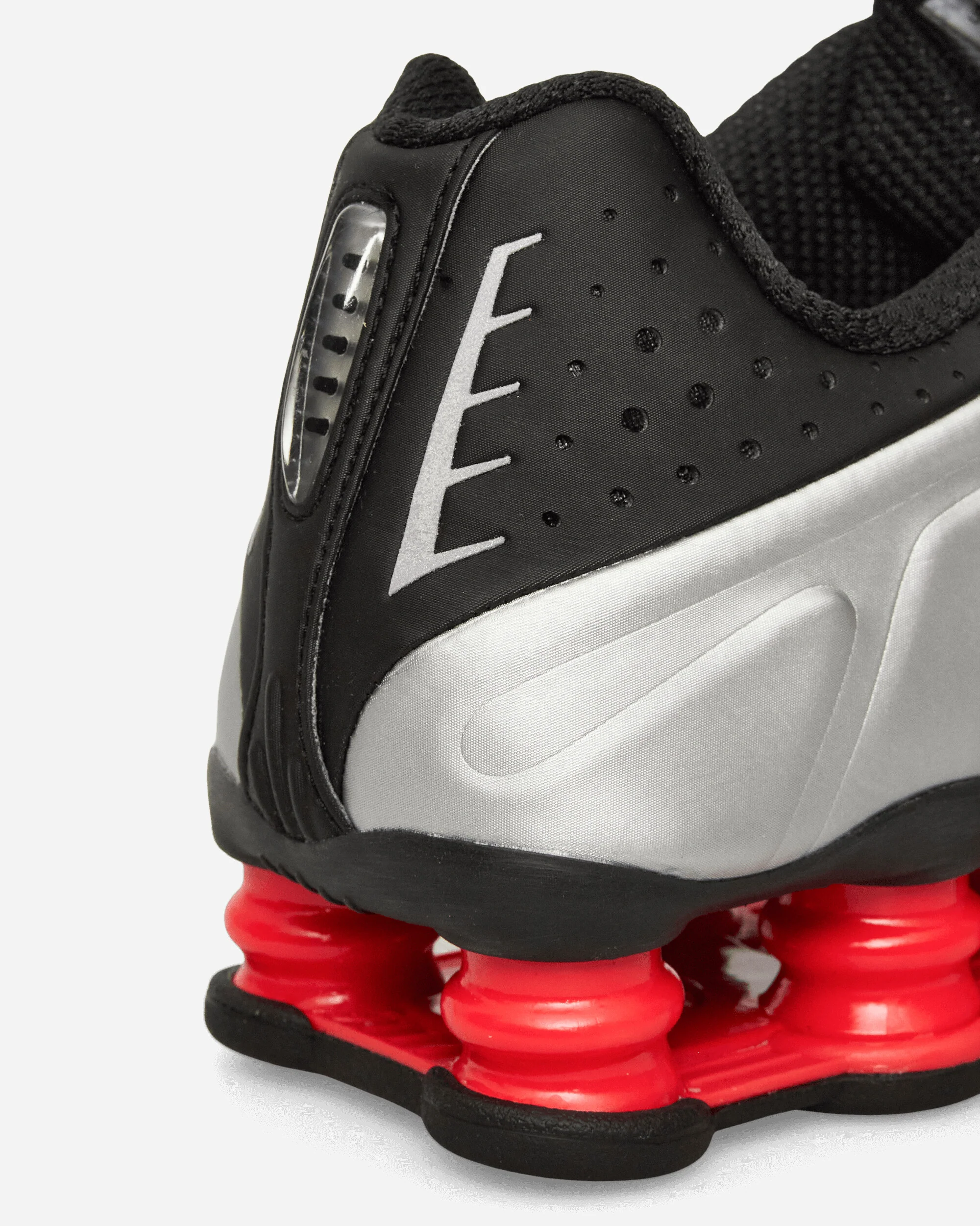 Women's Shox R4 Sneakers Metallic Silver / Black / Light Crimson - Image 6