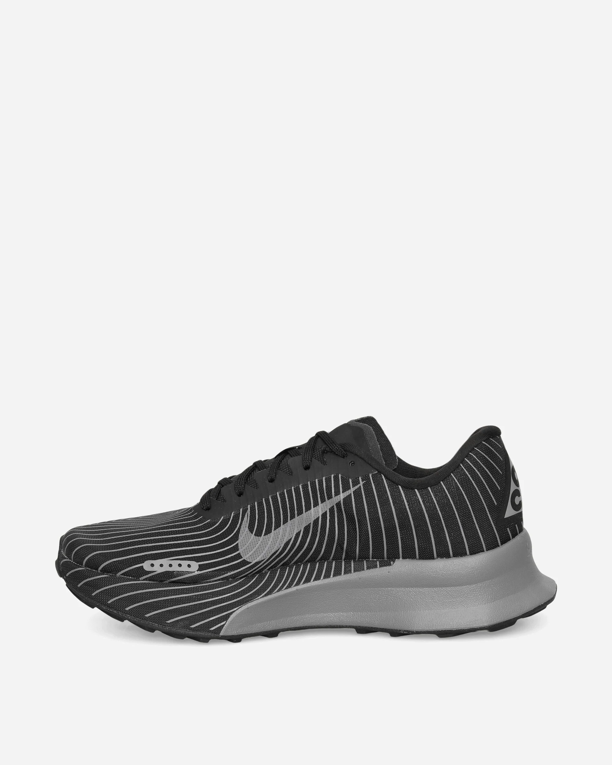 ACG Ultrafly Trail Sneakers Black / Photon Dust - Image 3