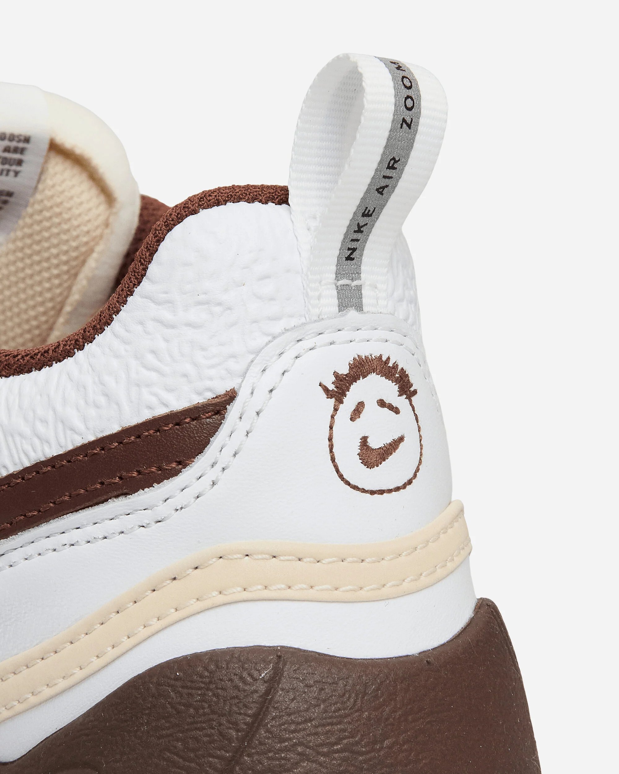 Travis Scott Zoom Field Jaxx Sneakers White / Light Chocolate - Image 8