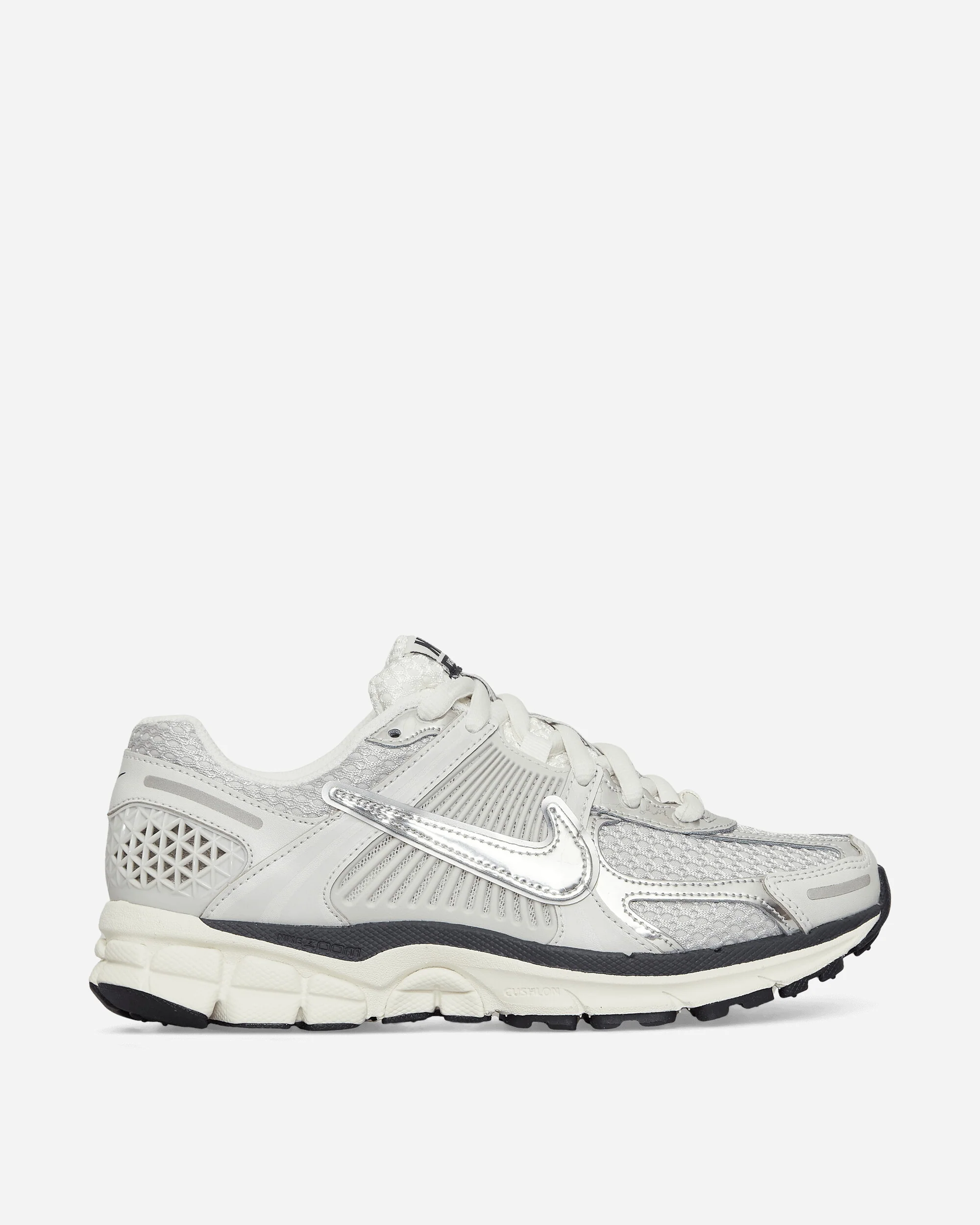 Women's Zoom Vomero 5 Sneakers Photon Dust / Metallic Silver - Image 2
