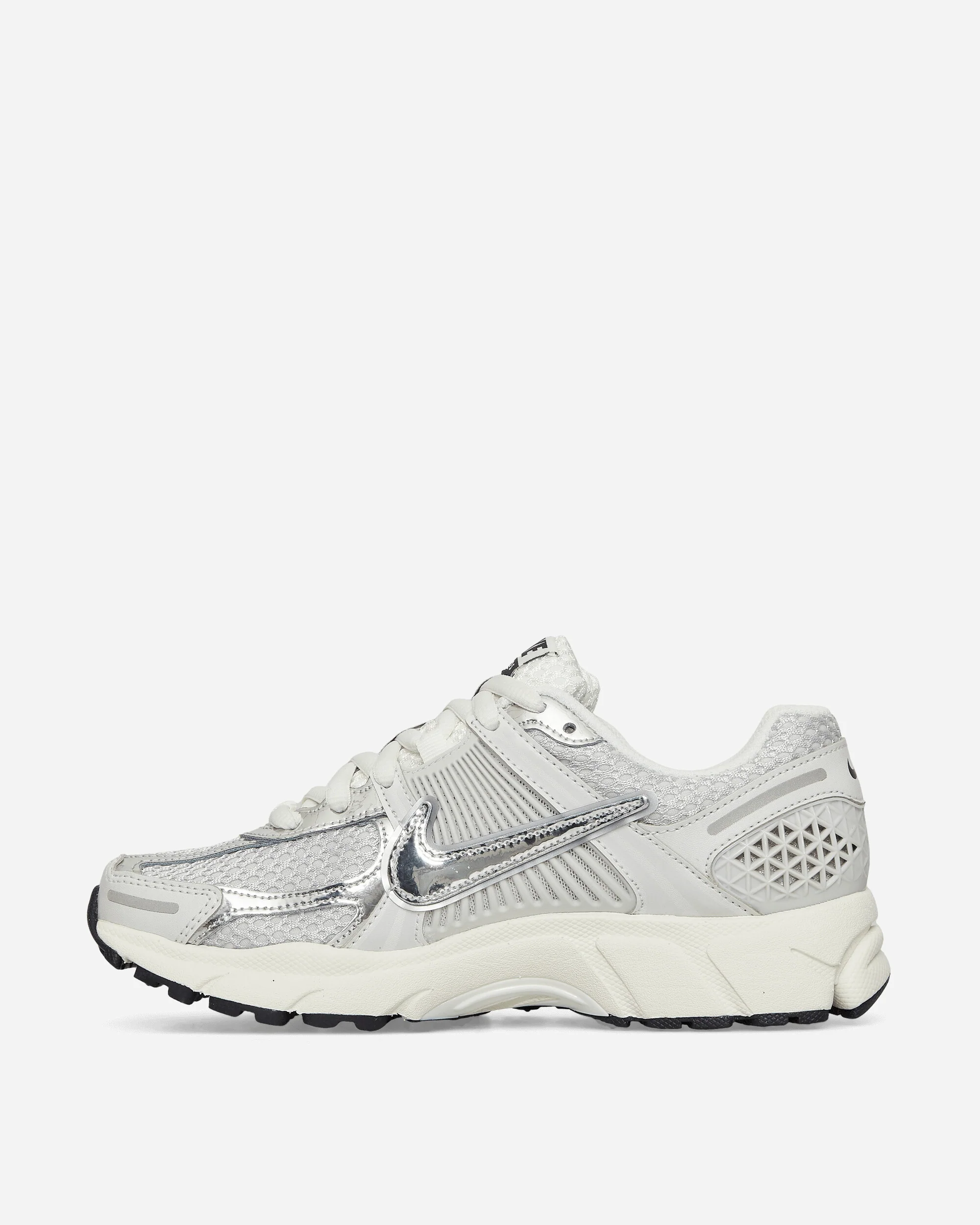 Women's Zoom Vomero 5 Sneakers Photon Dust / Metallic Silver - Image 4