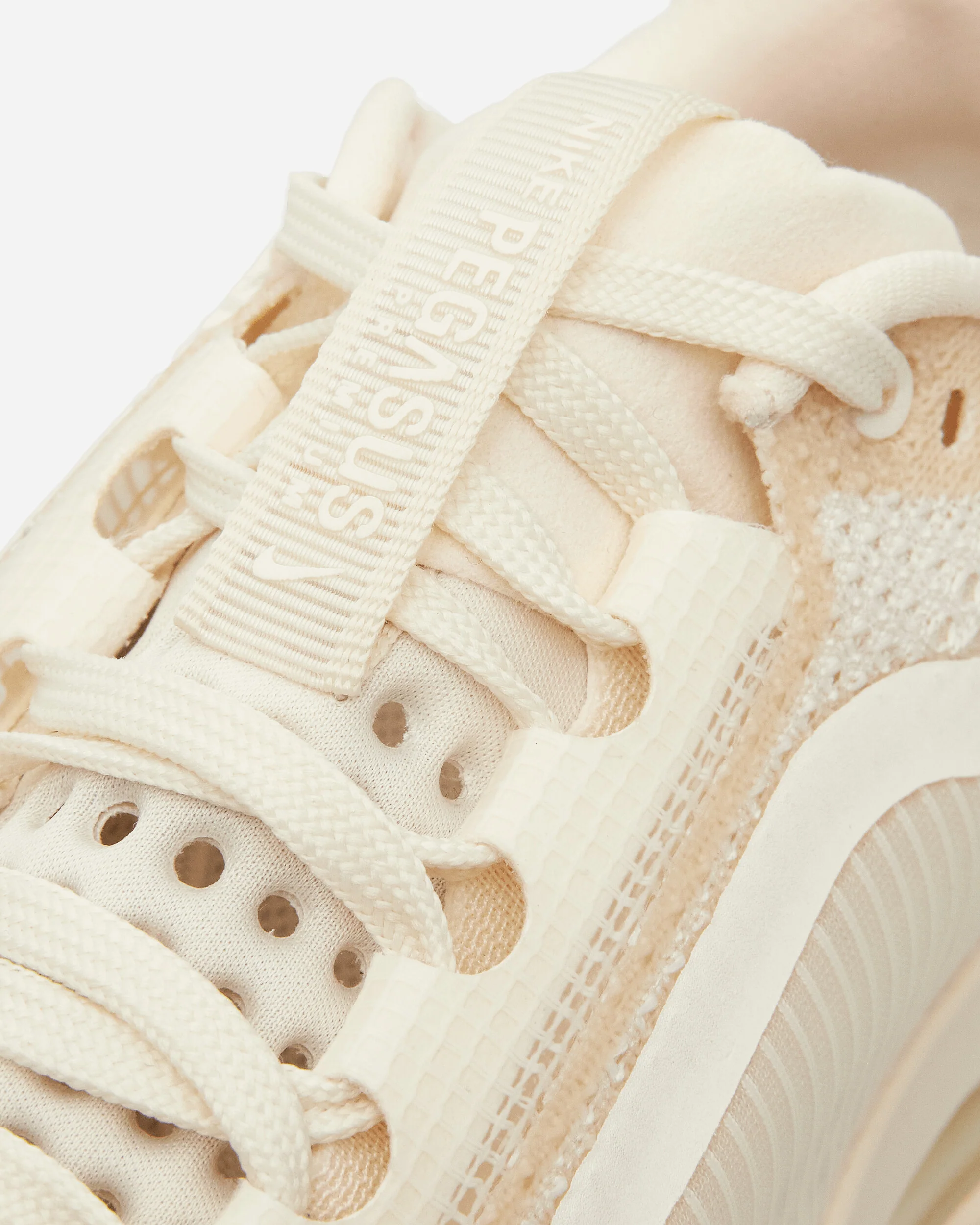 Pegasus Premium Sneakers Natural - Image 6