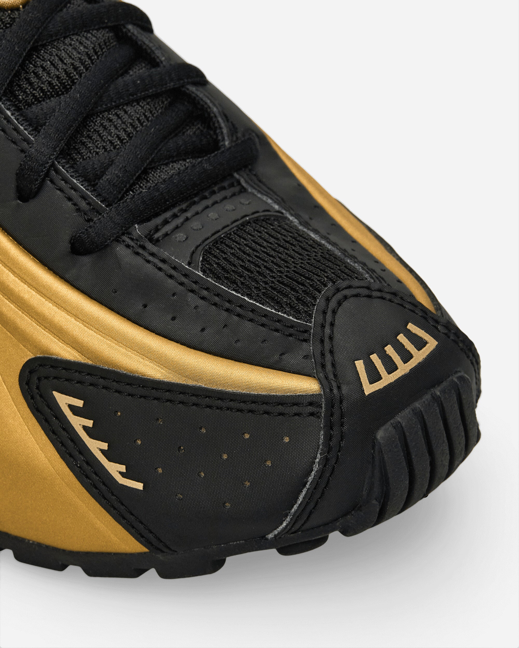 Women's Shox R4 Sneakers Black / Metallic Gold - Image 7