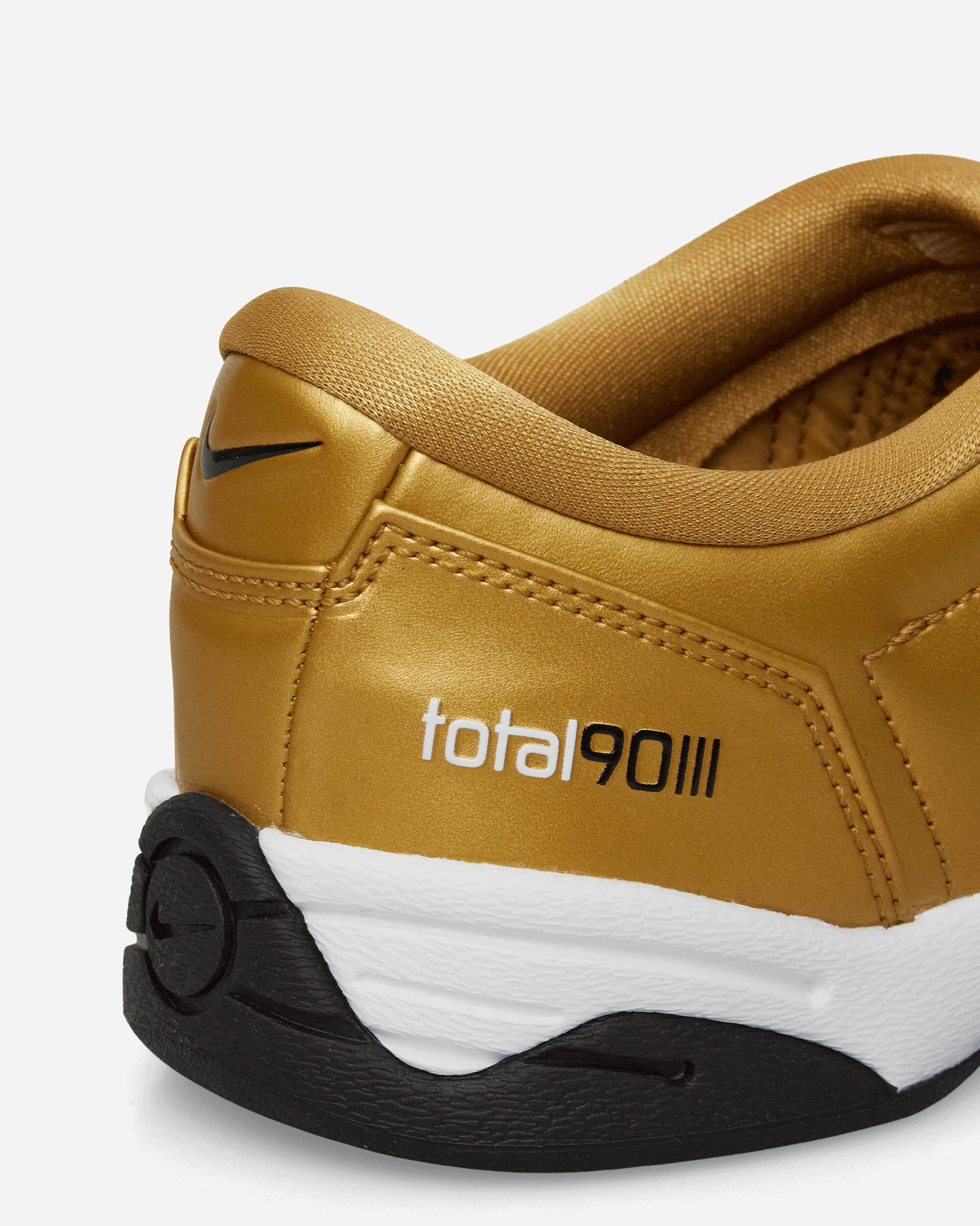 Women's Total 90 Sneakers Metallic Gold / Black - Image 6