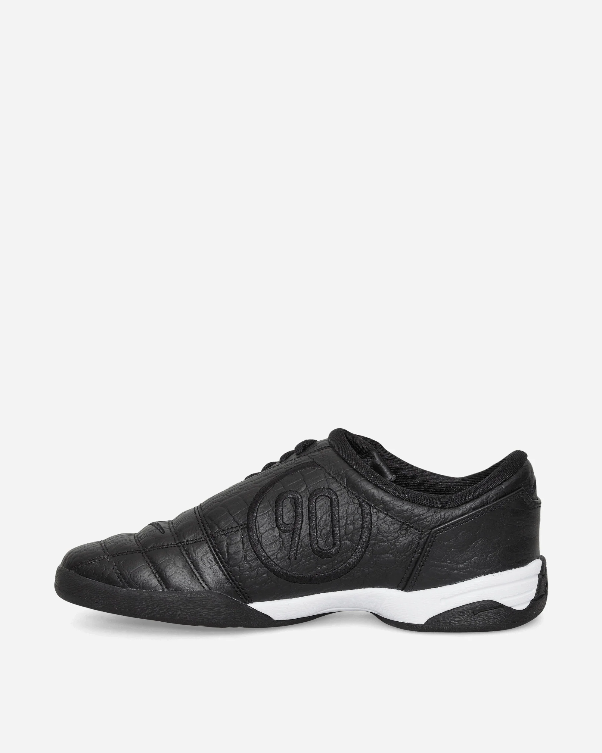 Women's Total 90 Sneakers Black / White - Image 3