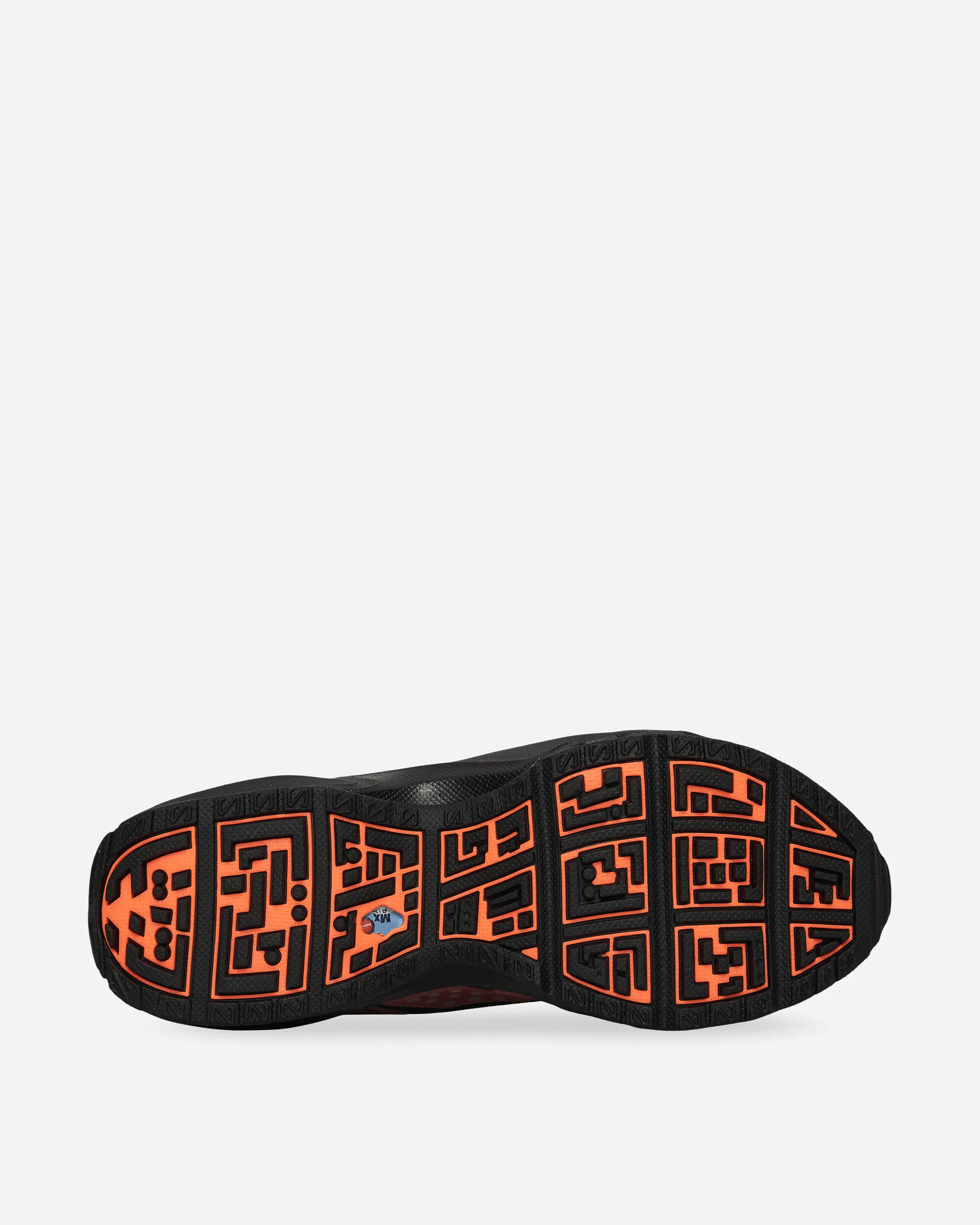 Women's Air Max SNDR GORE-TEX Sneakers Fire Red / Dark Smoke Grey - Image 6