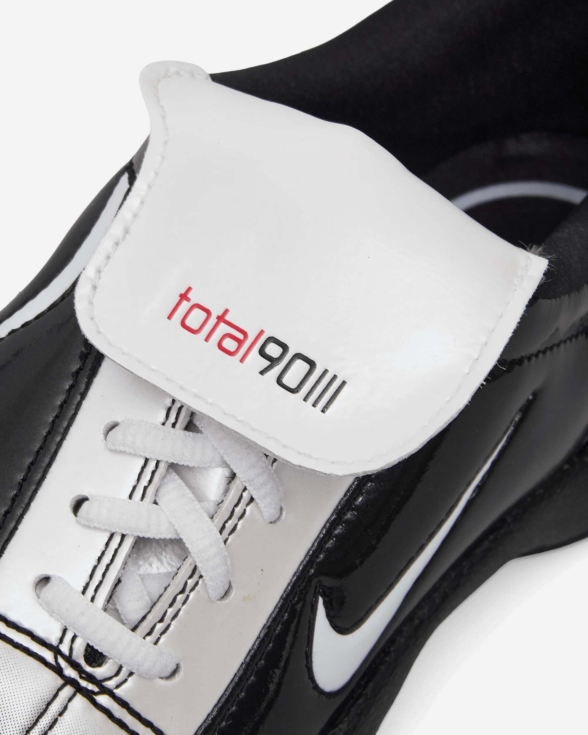 Women's Total 90 SE Sneakers Black / White / University Red - Image 6