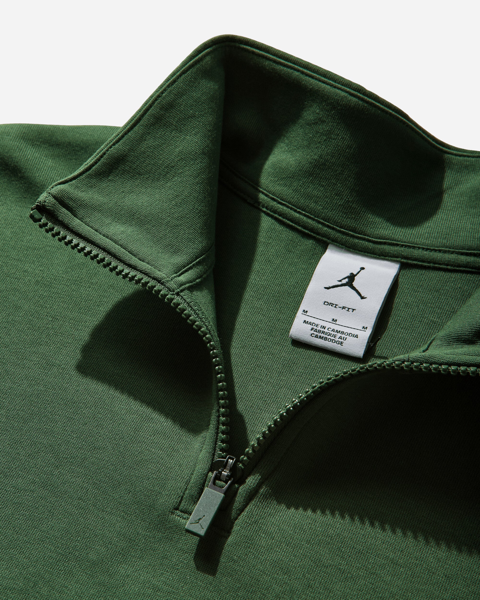 Men's Sport Dri-FIT 1/4-Zip Golf Top Forest Green / Sail - Image 4