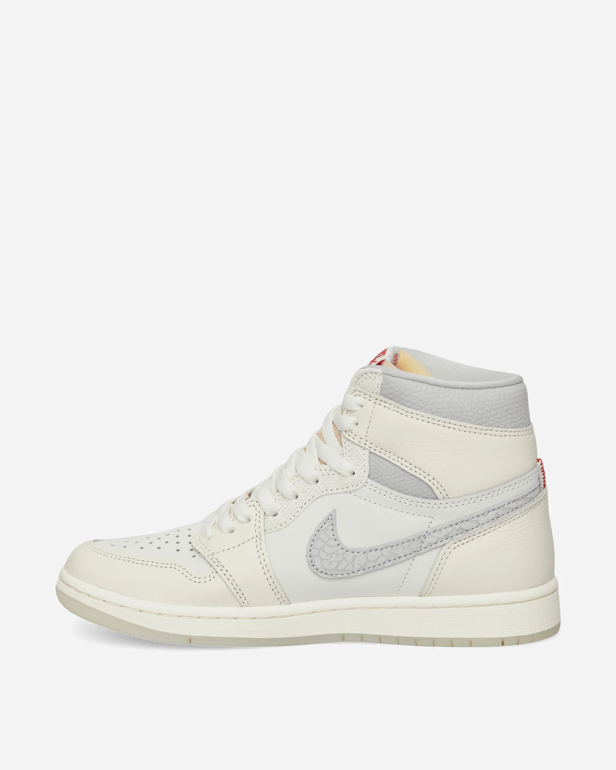 Air Jordan 1 Retro High OG Sneakers Sail / Pale Ivory - Image 3