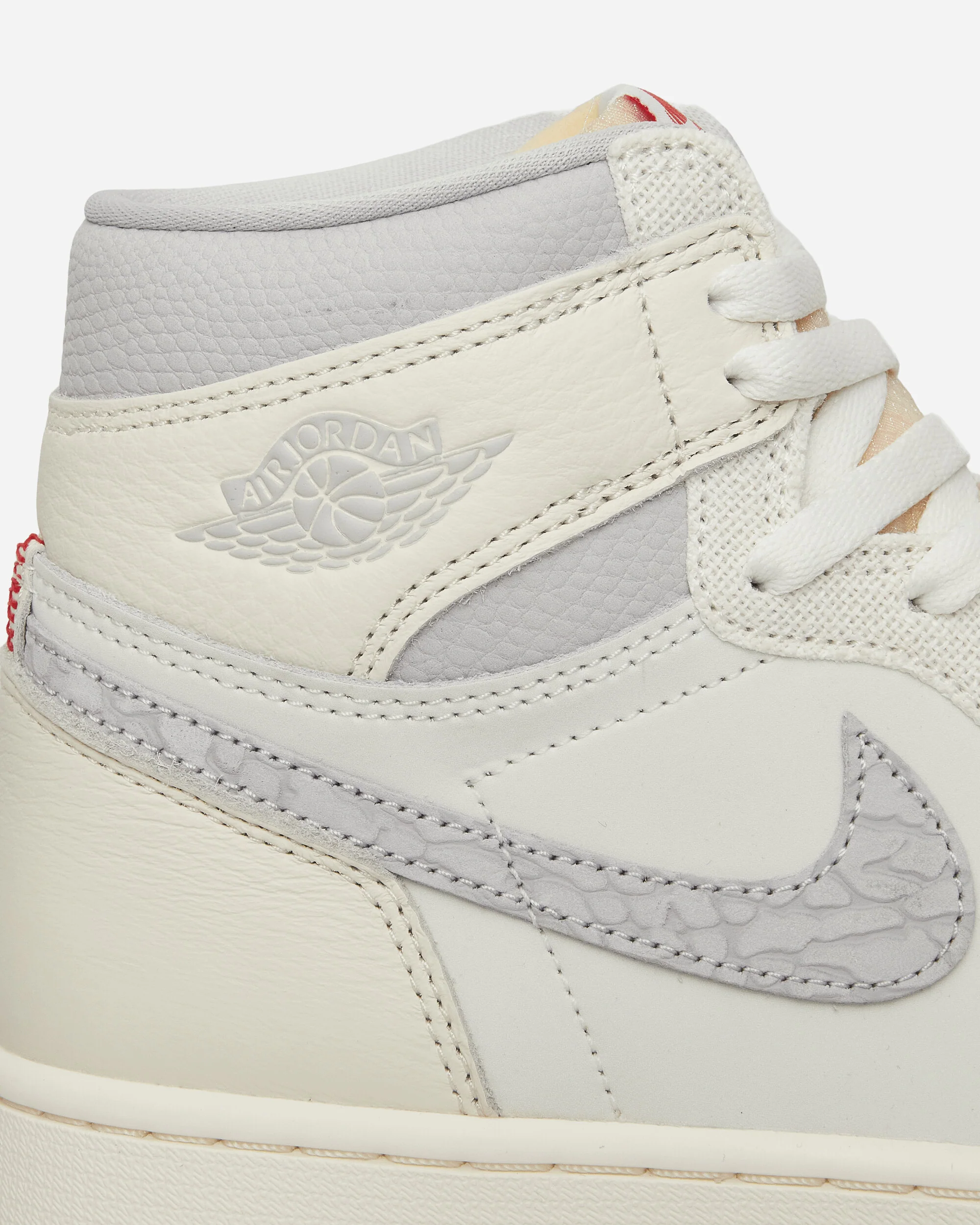 Air Jordan 1 Retro High OG Sneakers Sail / Pale Ivory - Image 6