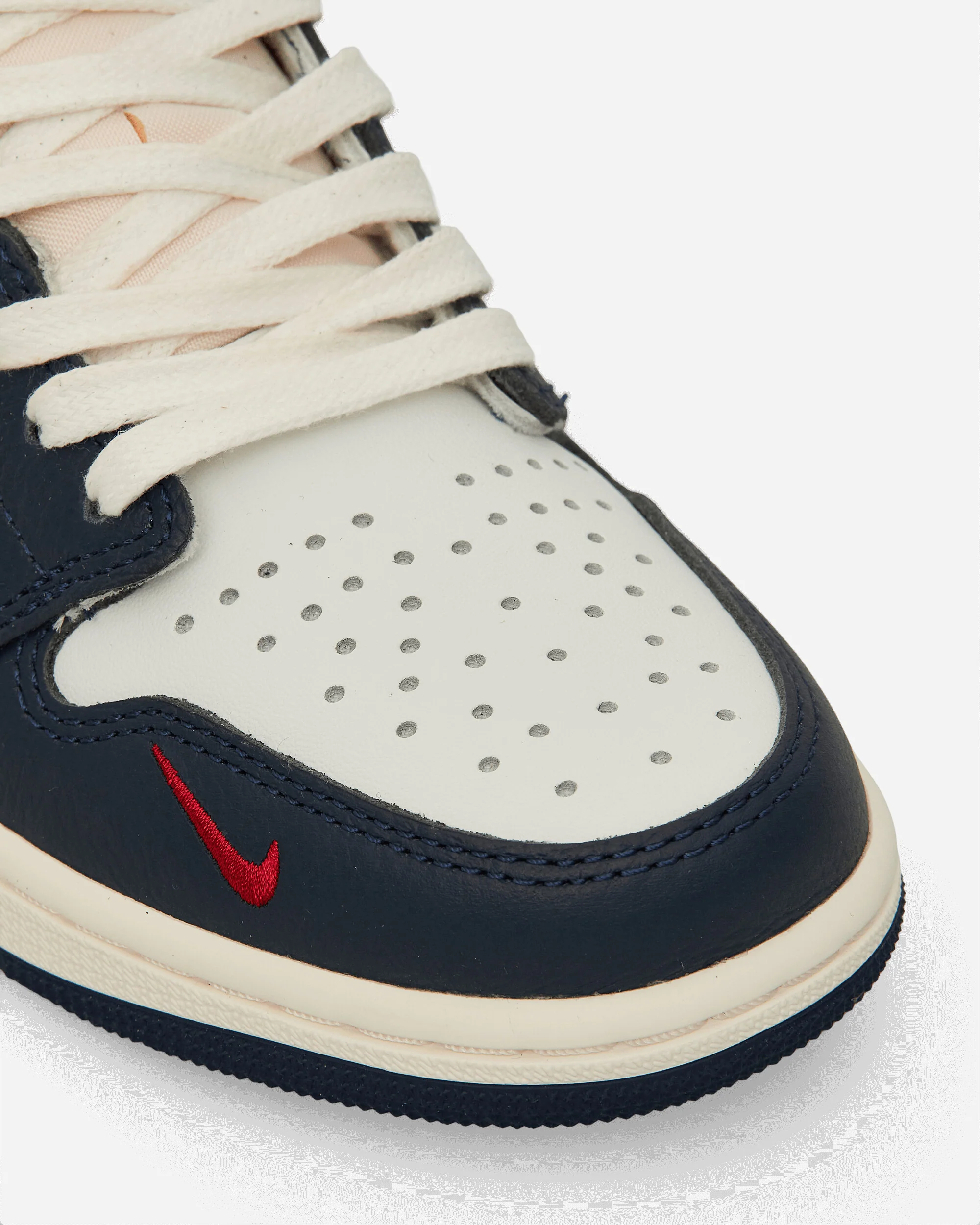 Air Jordan 1 Low OG Sneakers Gym Red / Midnight Navy - Image 6