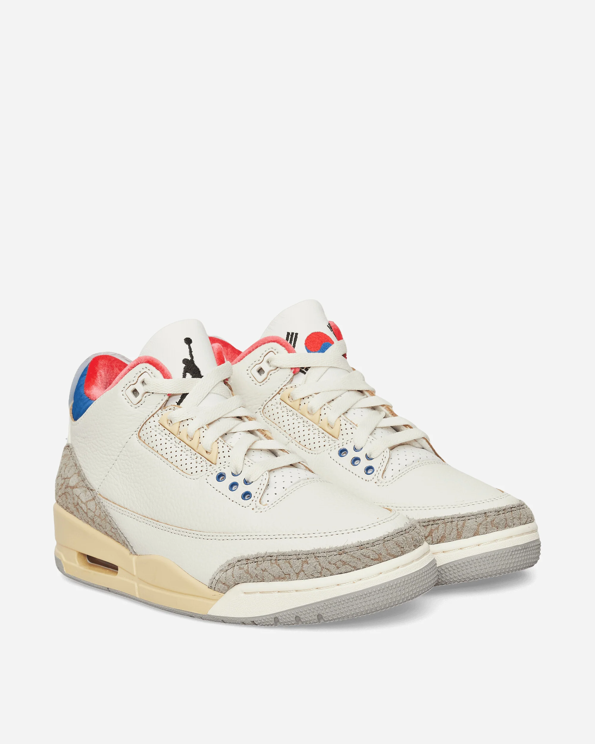 Air Jordan 3 Retro OG Sneakers Seoul - Image 2