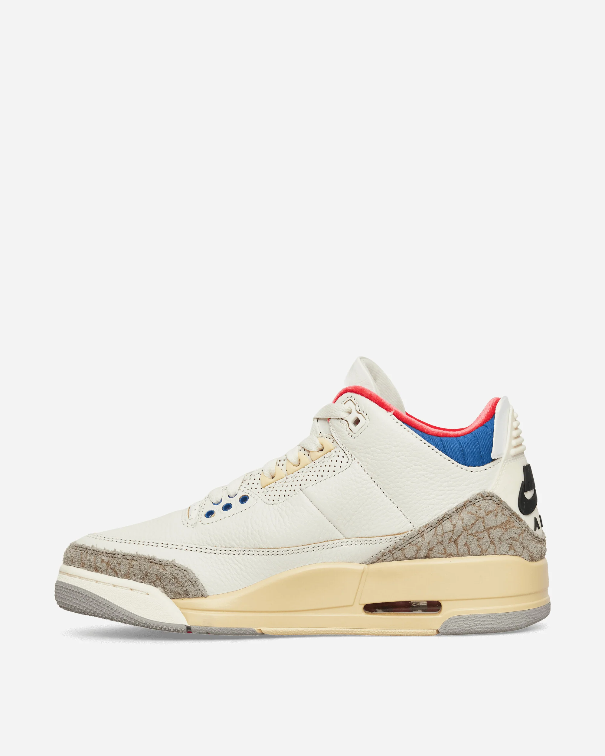 Air Jordan 3 Retro OG Sneakers Seoul - Image 3