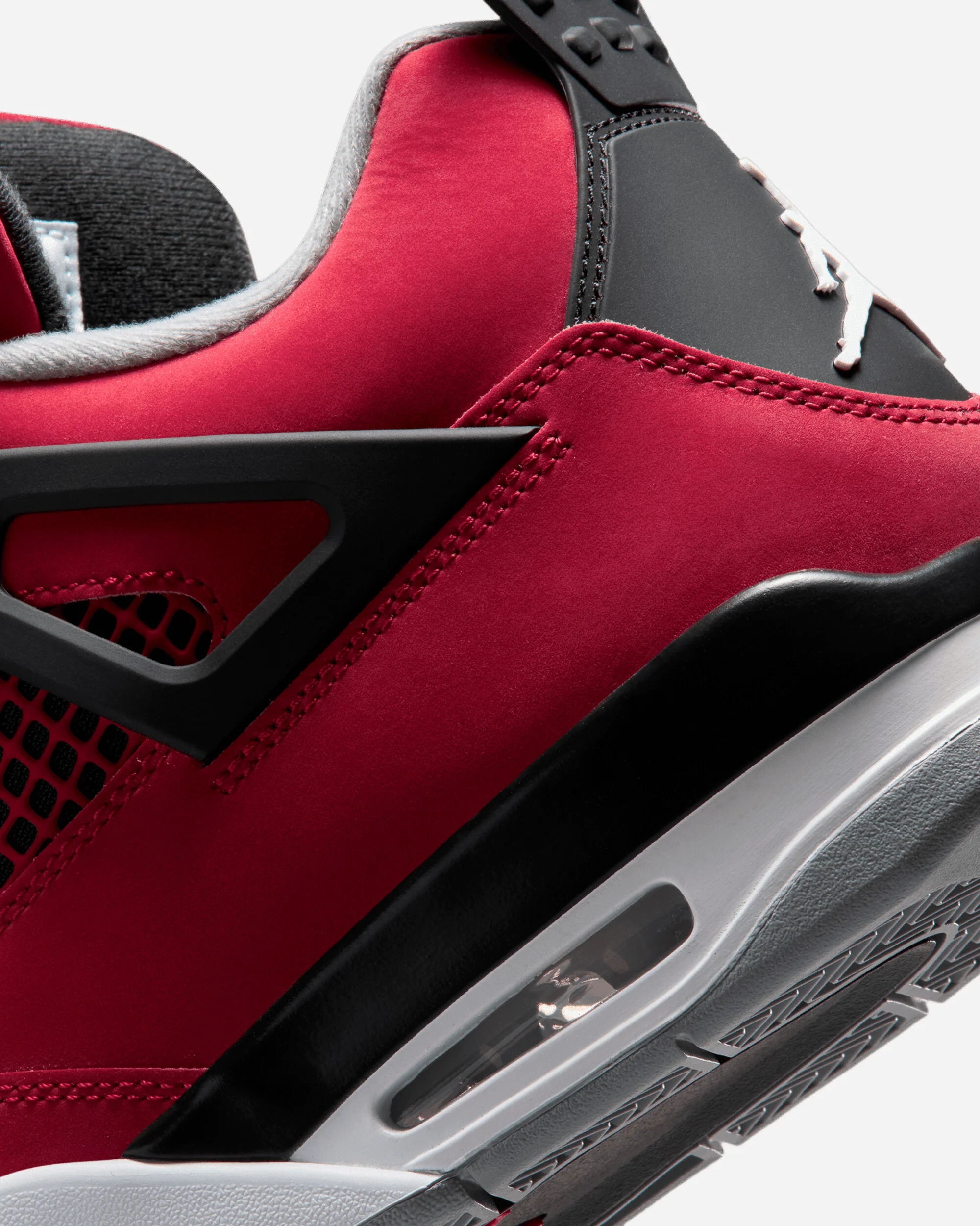 Air Jordan 4 Toro Bravo Sneakers Fire Red / Black - Image 6