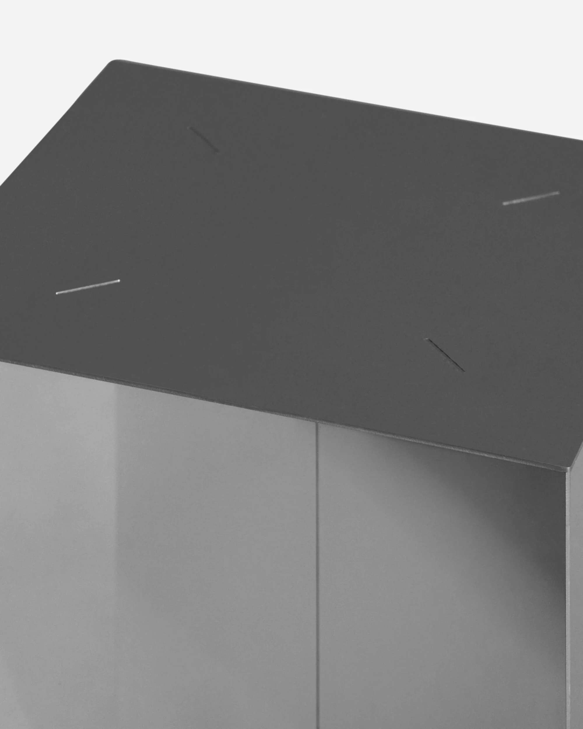 NM05.2 Small Podium Silver - Image 2
