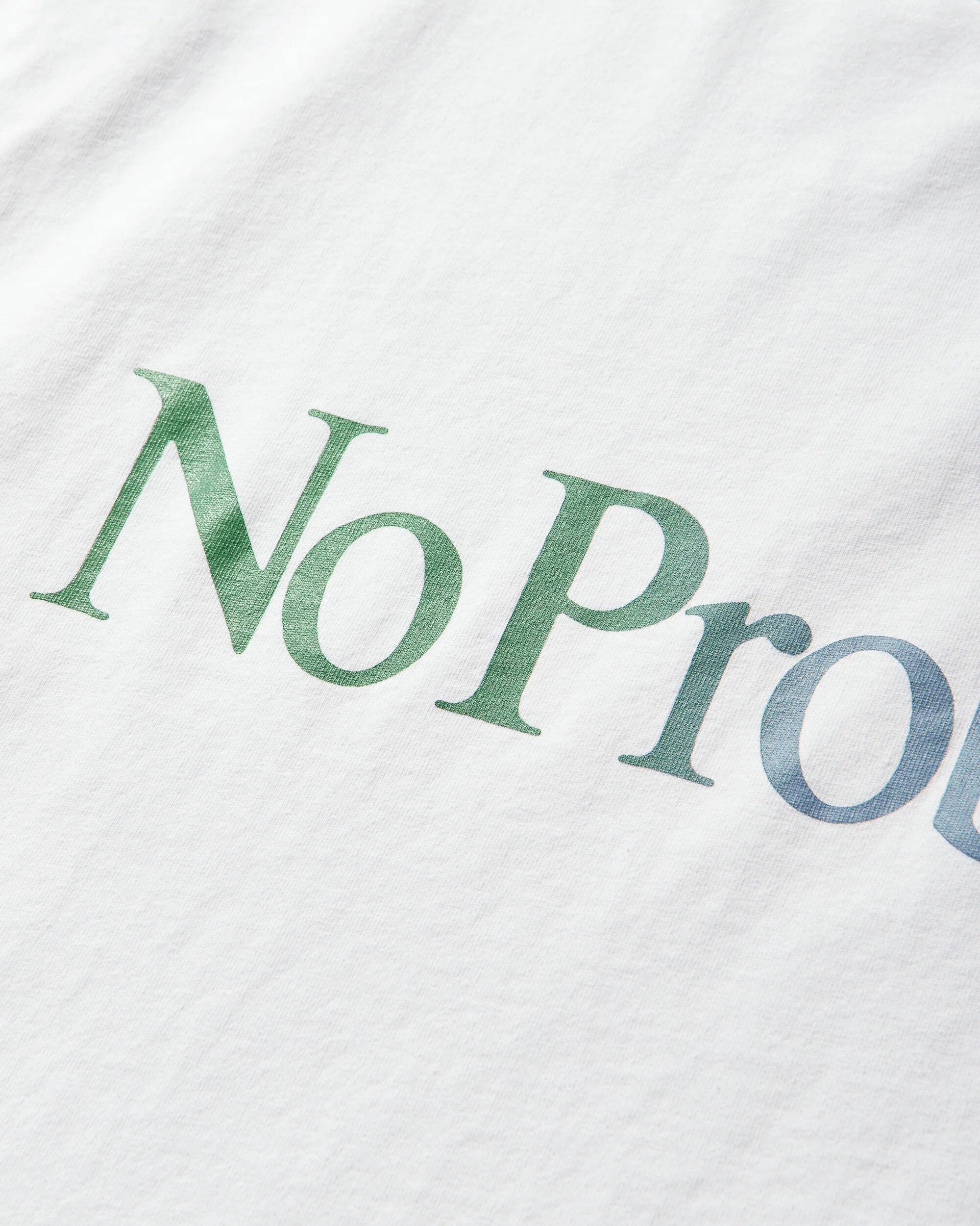 Gradient Logo T-Shirt White - Image 4