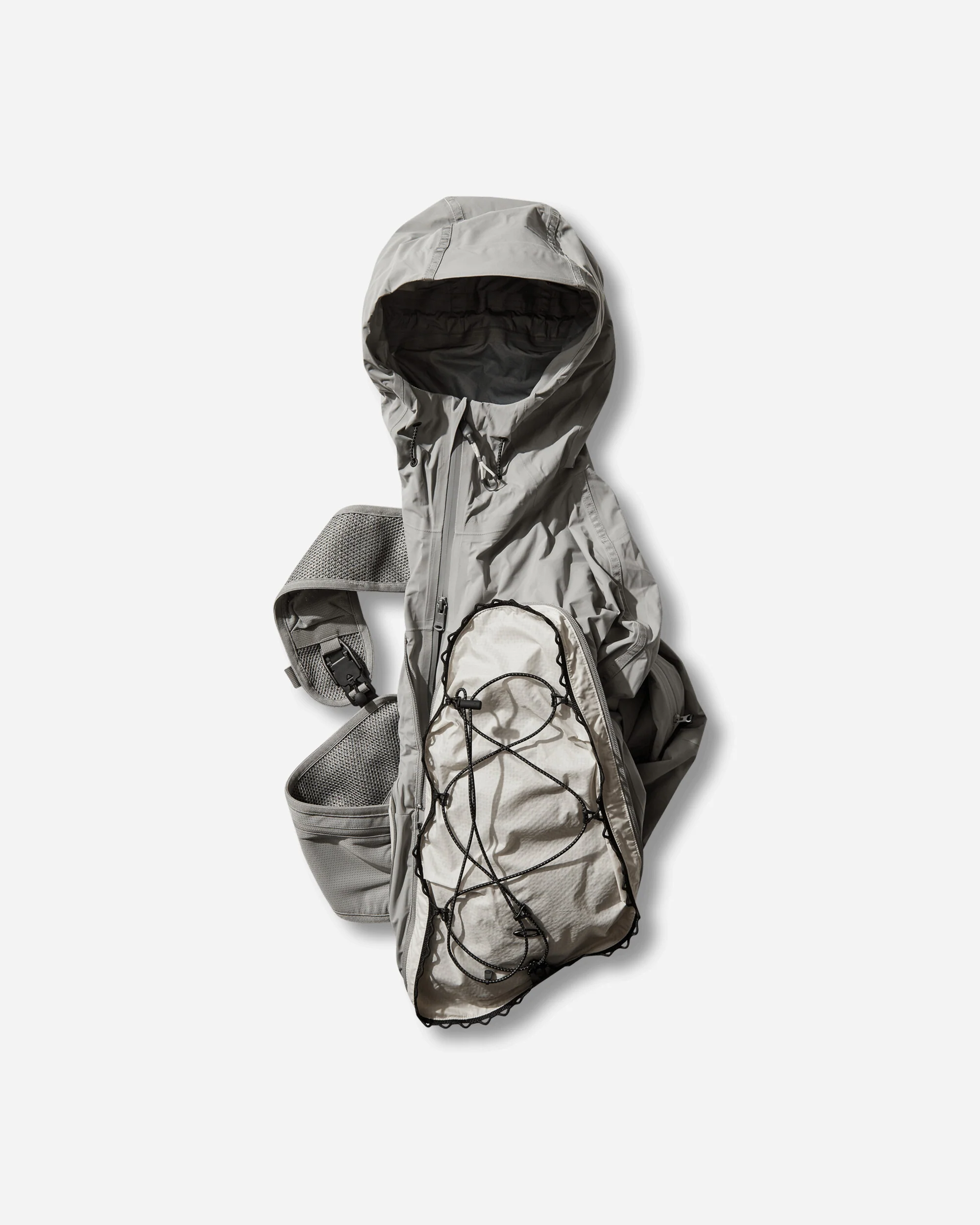Men's Latitude Veil Slingpack Jacket Cement - Image 5