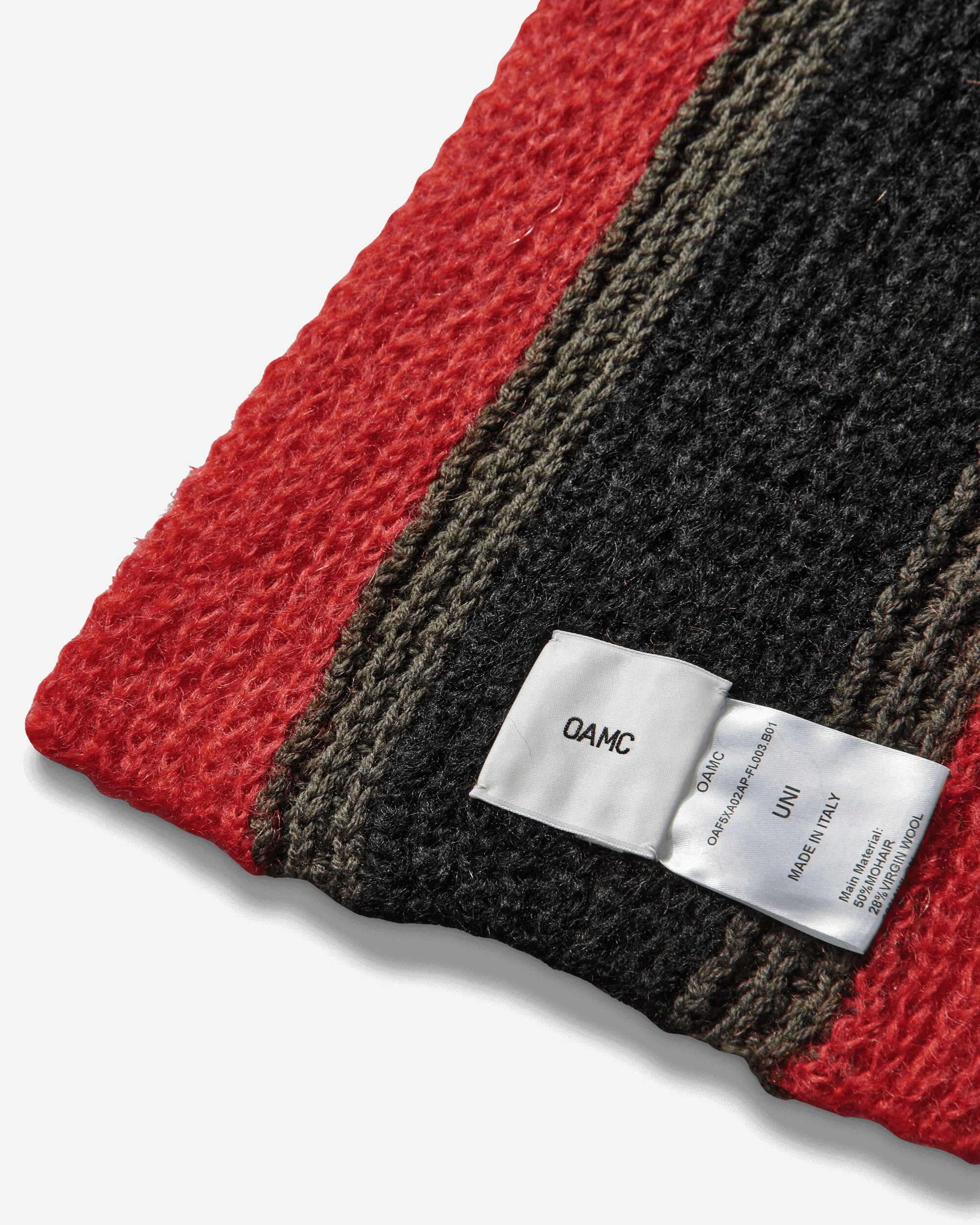 Chunky Knitted Scarf Red / Black / Green - Image 4
