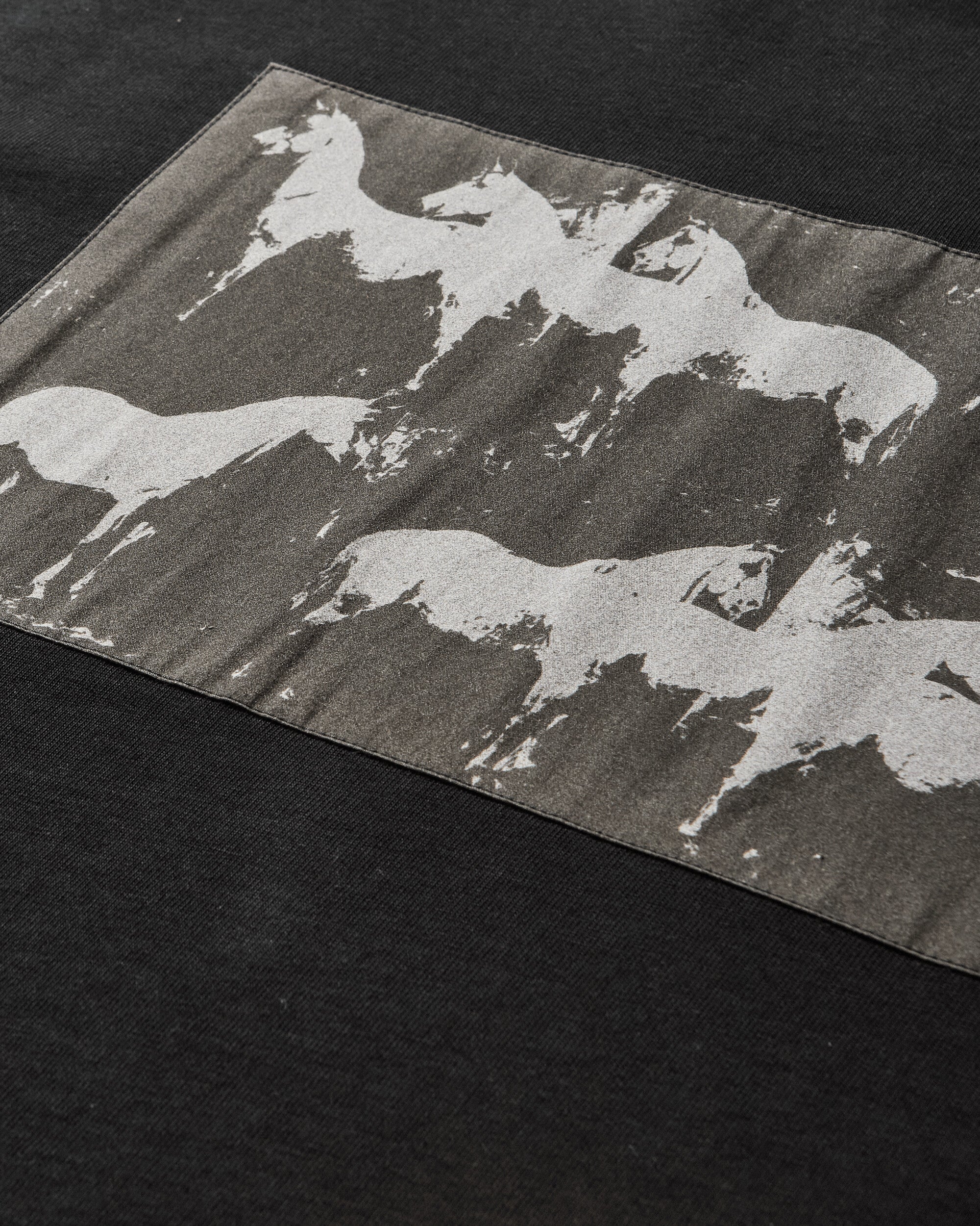 Men's Horses T-Shirt Black - Image 4