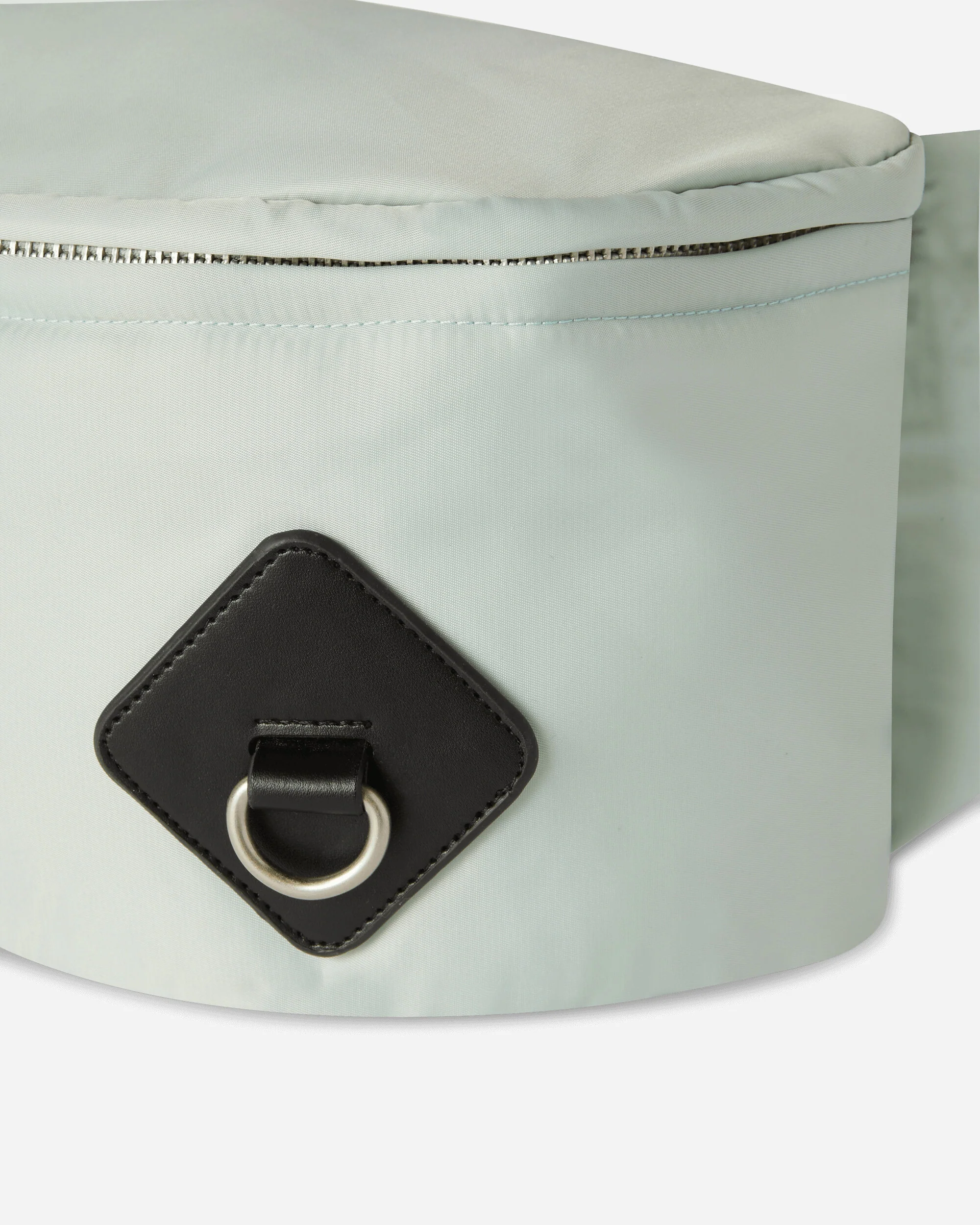 Padded Waistbag Ice Flow - Image 4