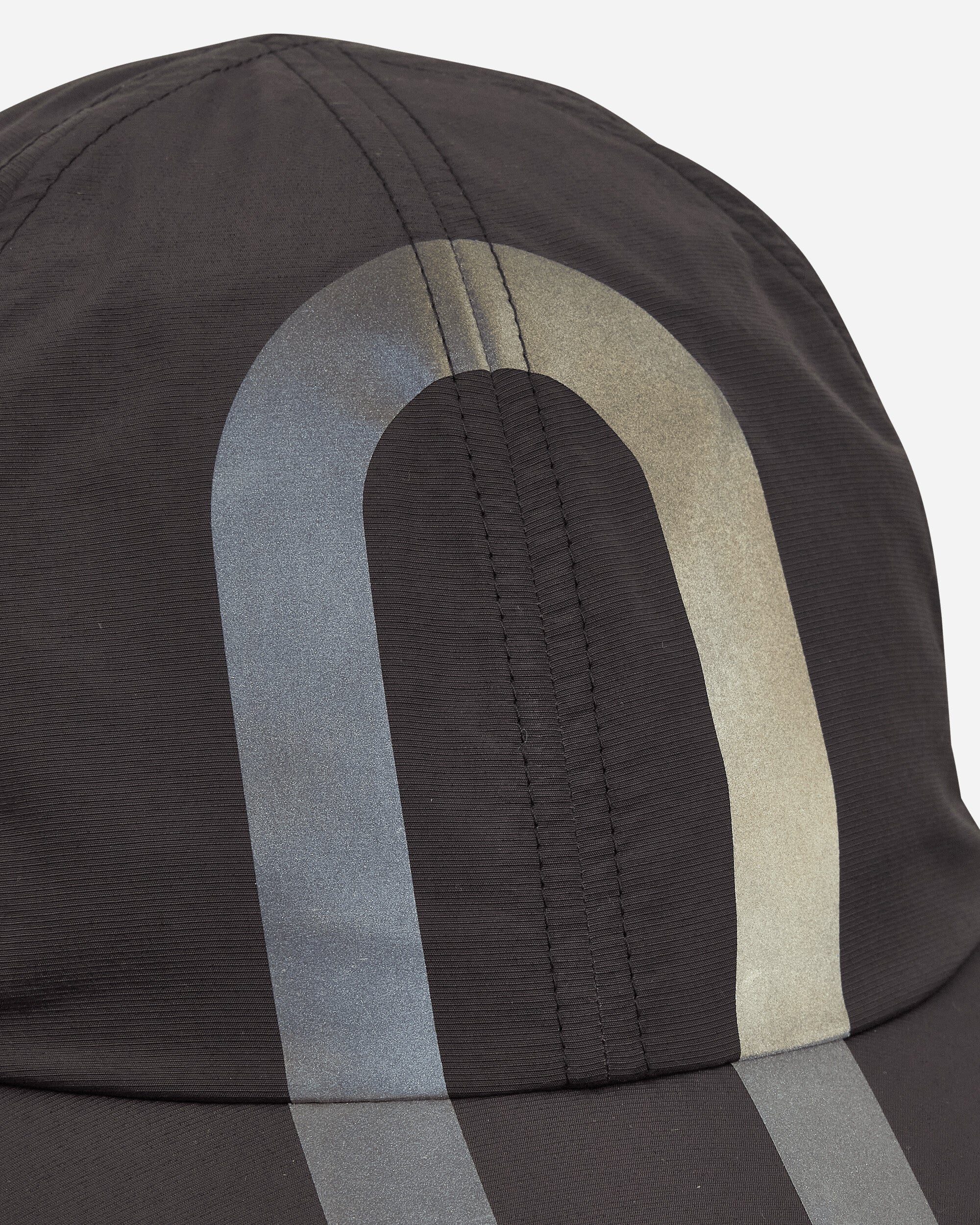IKON Cap Magnet / Black - Image 6