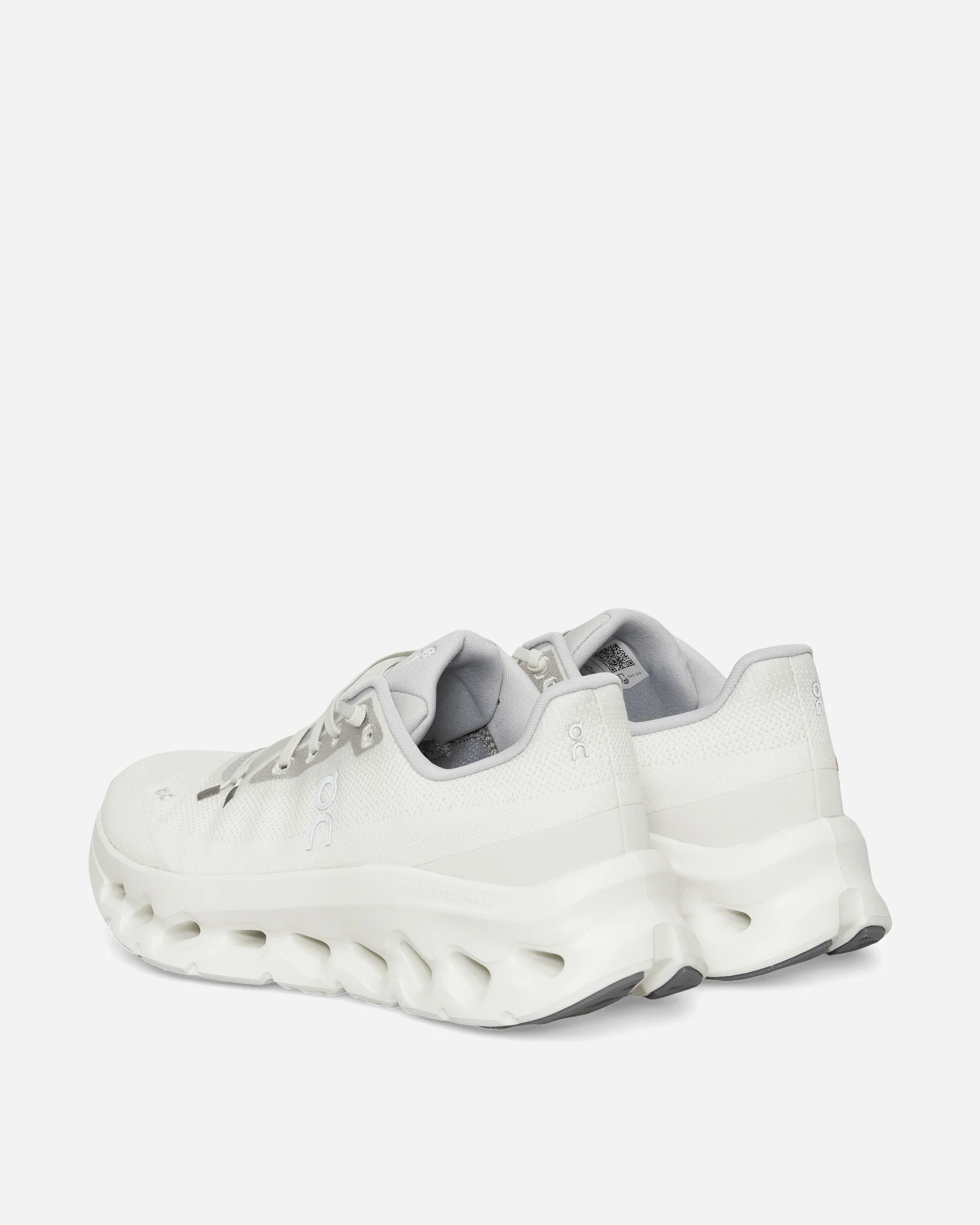 Cloudtilt Sneakers Glacier / Ice - Image 4