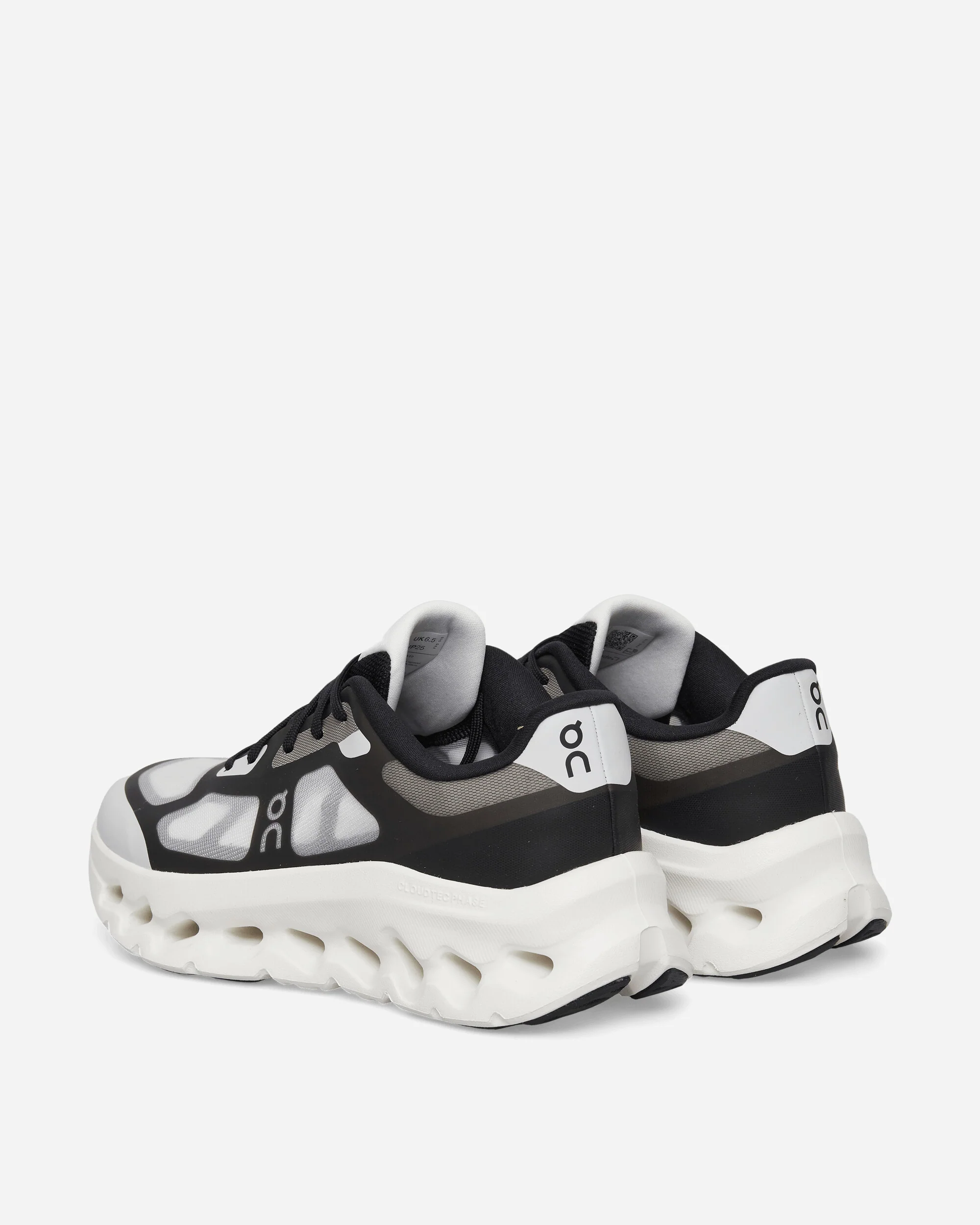 Cloudtilt Remix Sneakers Black / Ivory - Image 4