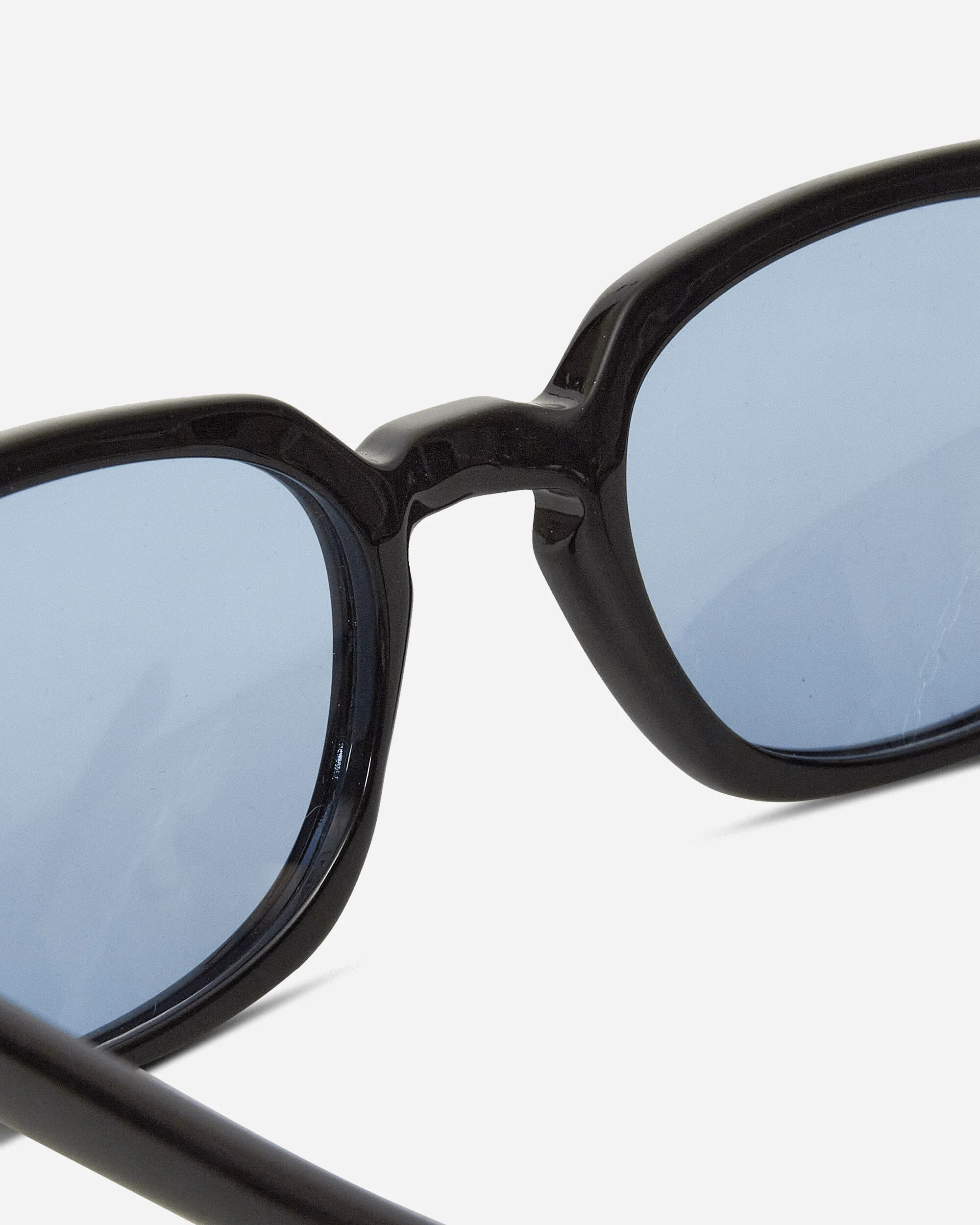 Earth Sunglasses Infinite Black - Image 6