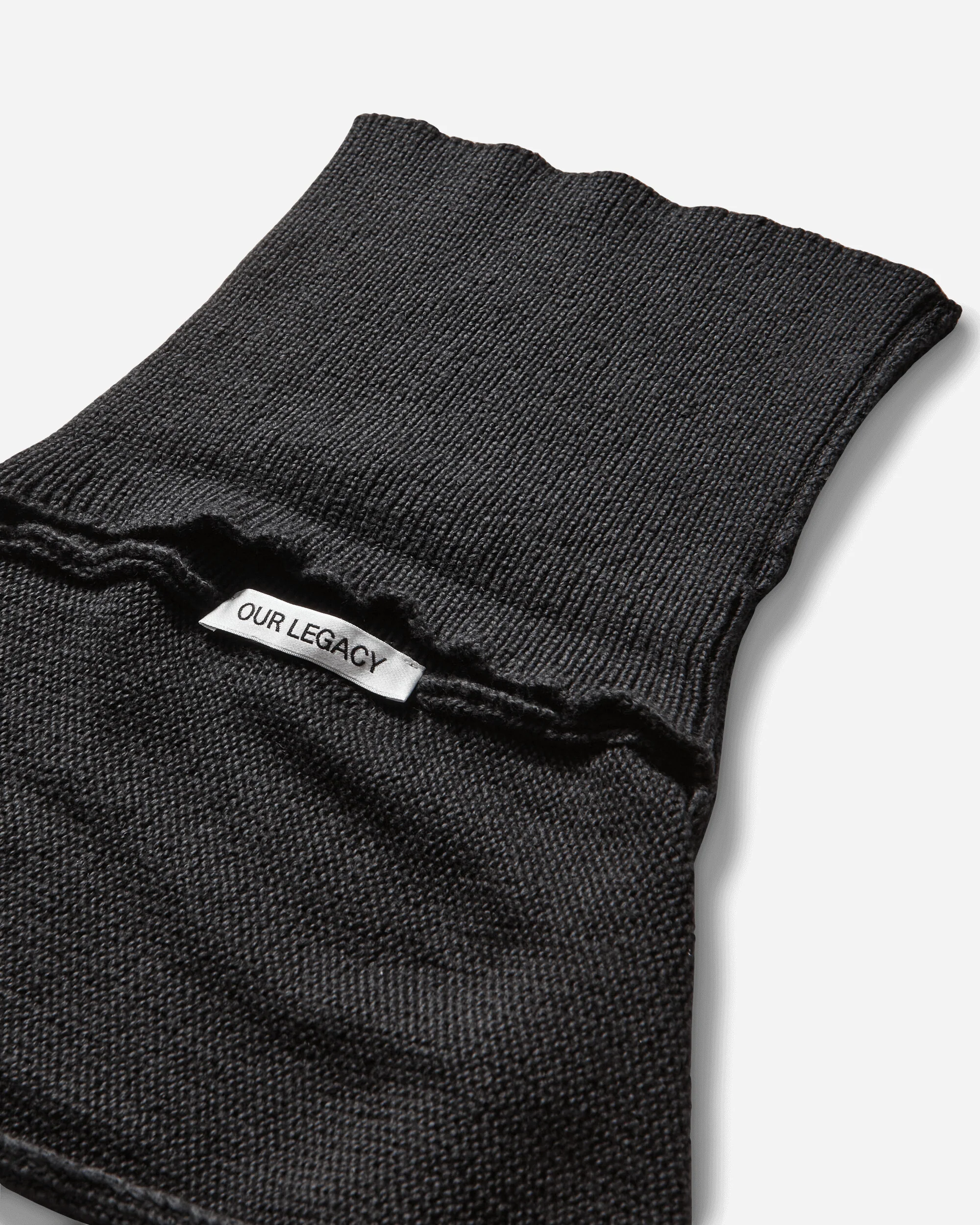 Mock Scarf Black - Image 4