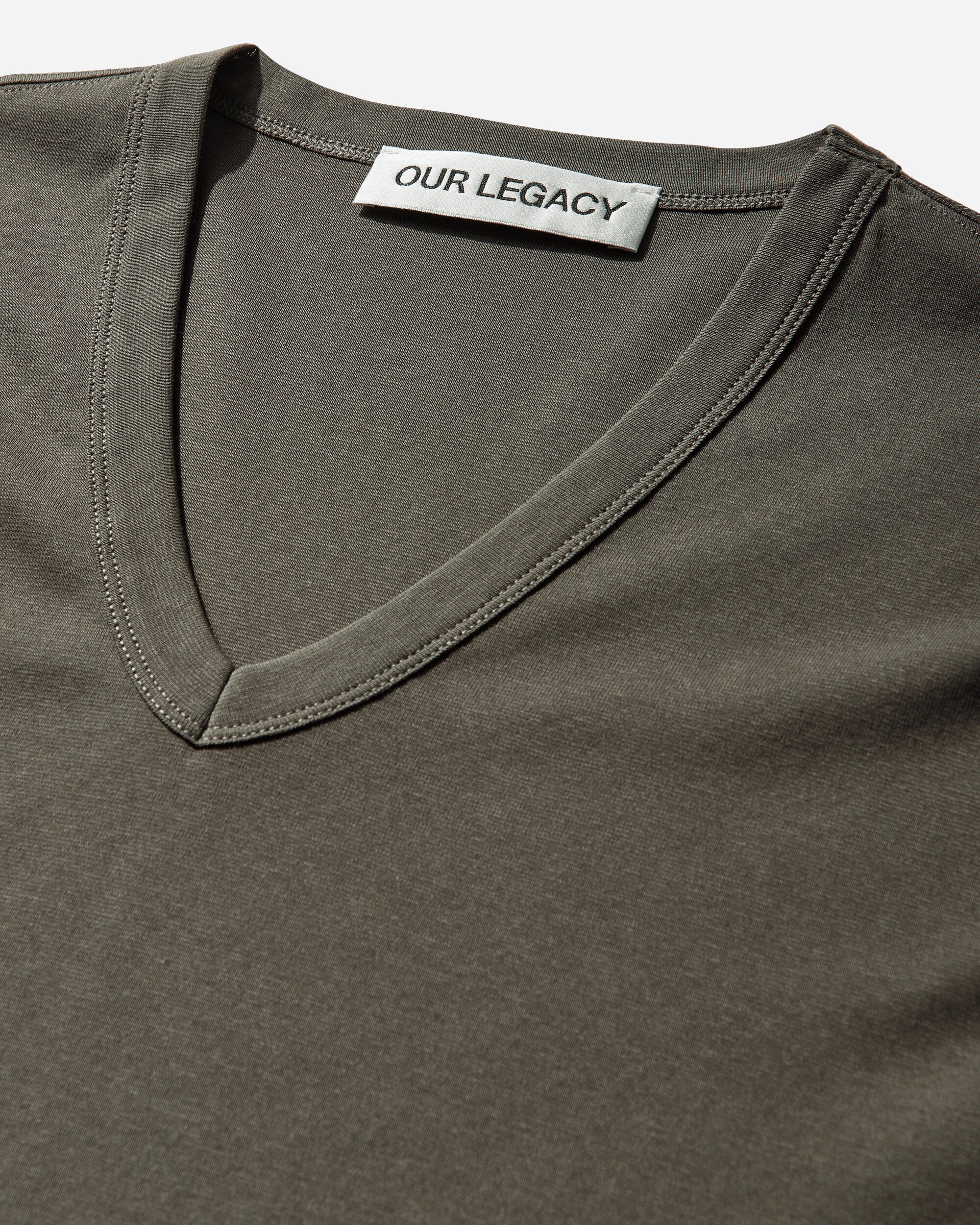 Men's Gorge V-Neck T-Shirt Faded Pine - Image 3