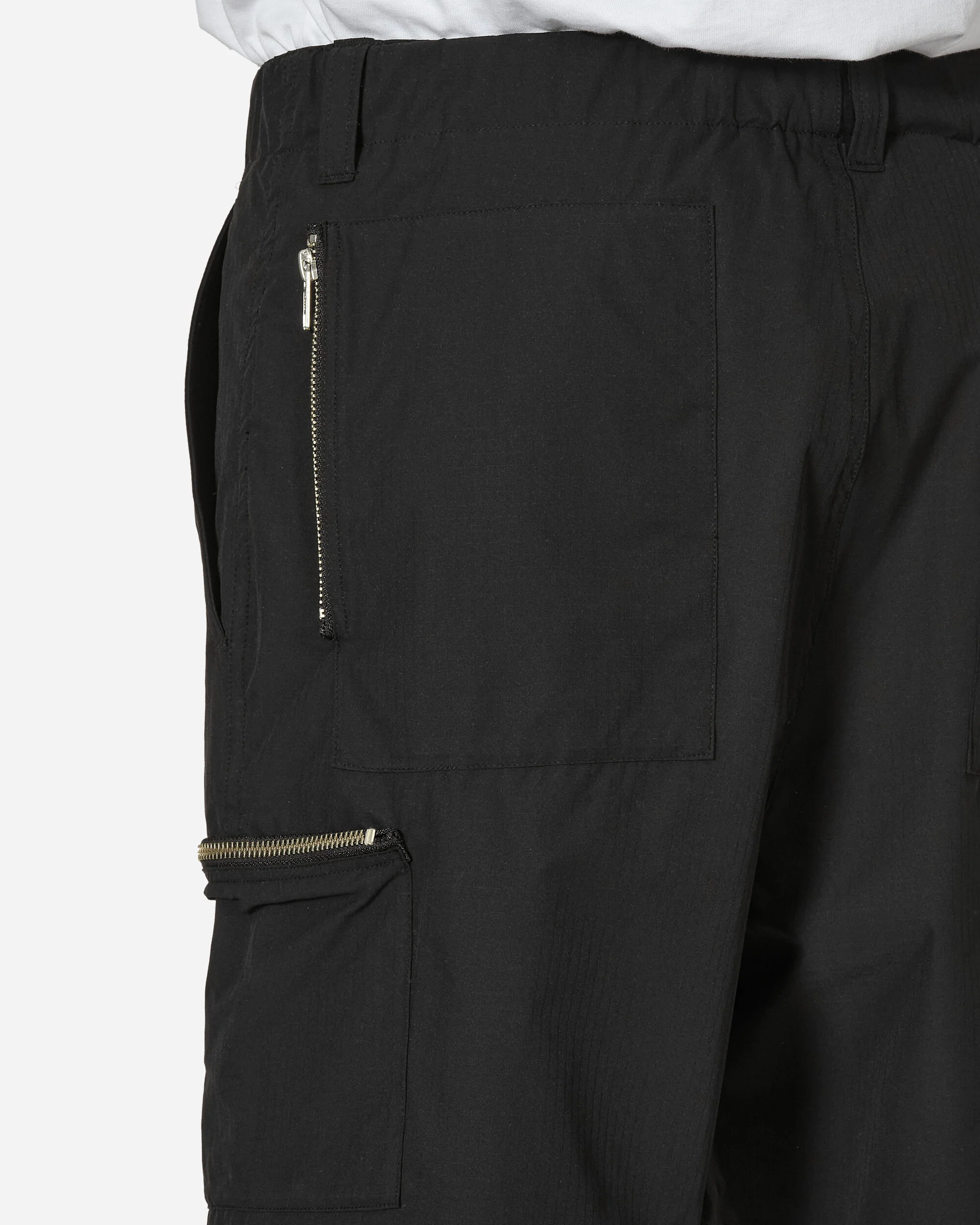 Pockets Shorts Black - Image 5
