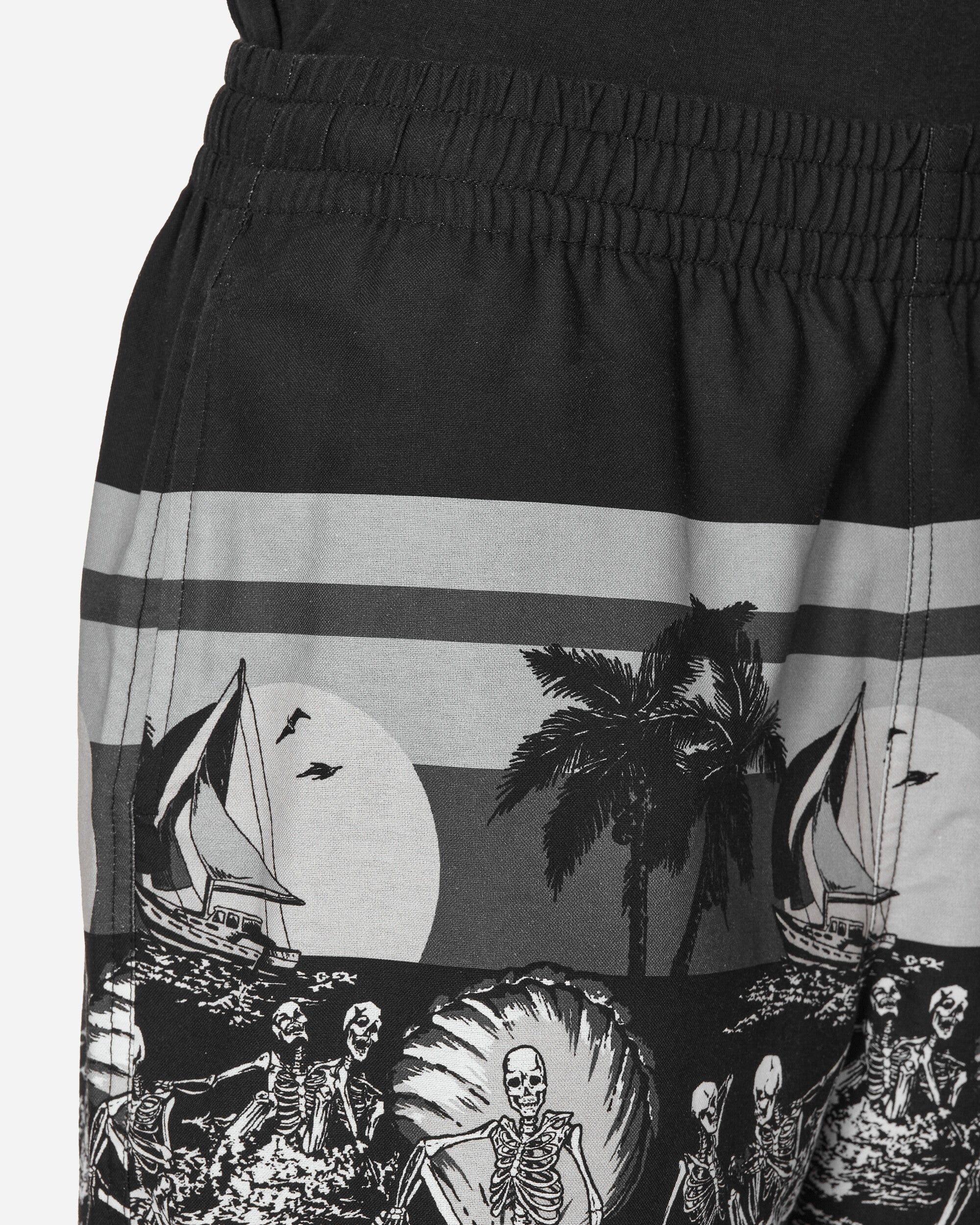 Beach Shorts Black - Image 5