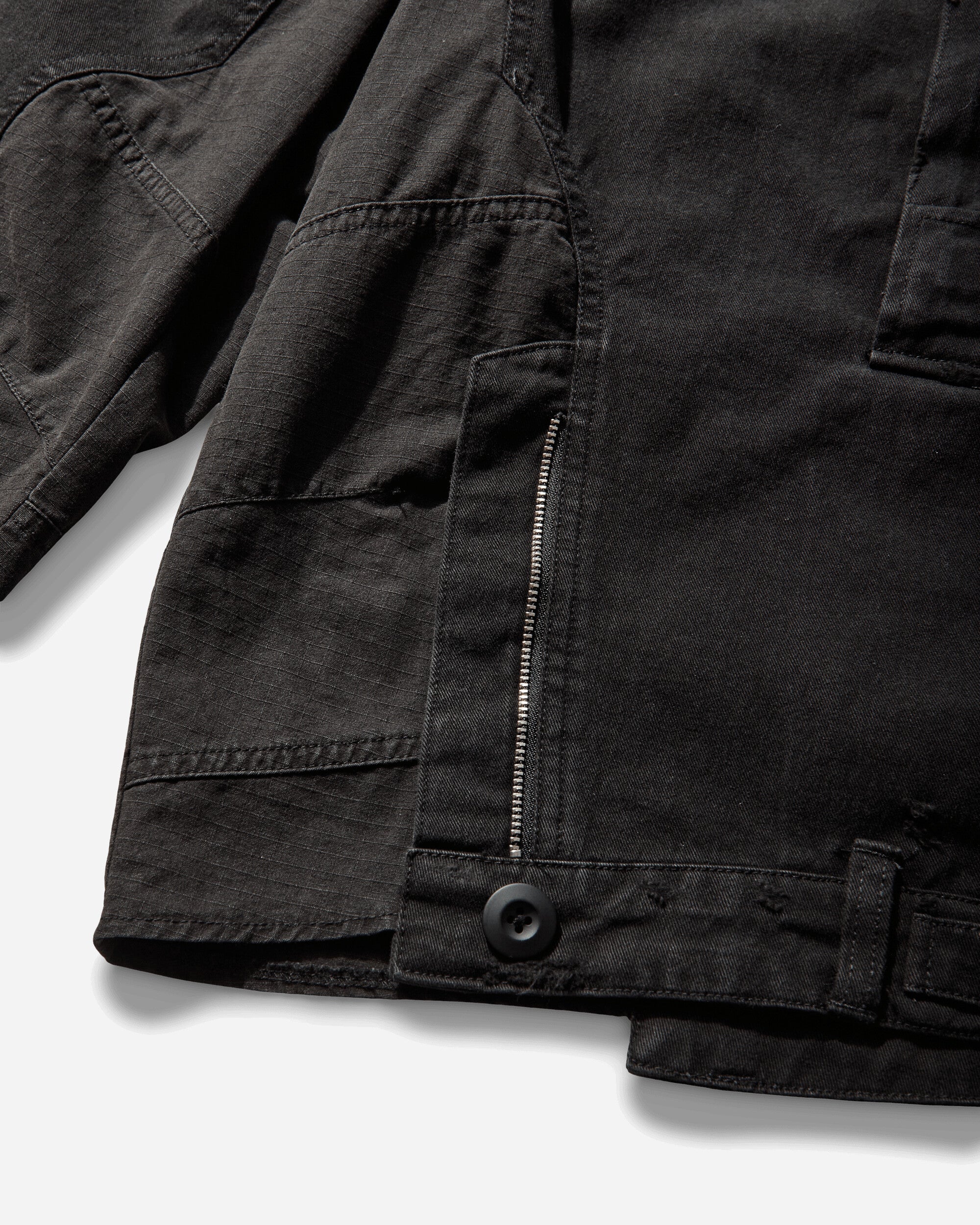 Upside-Down Cargo Shorts Black - Image 3