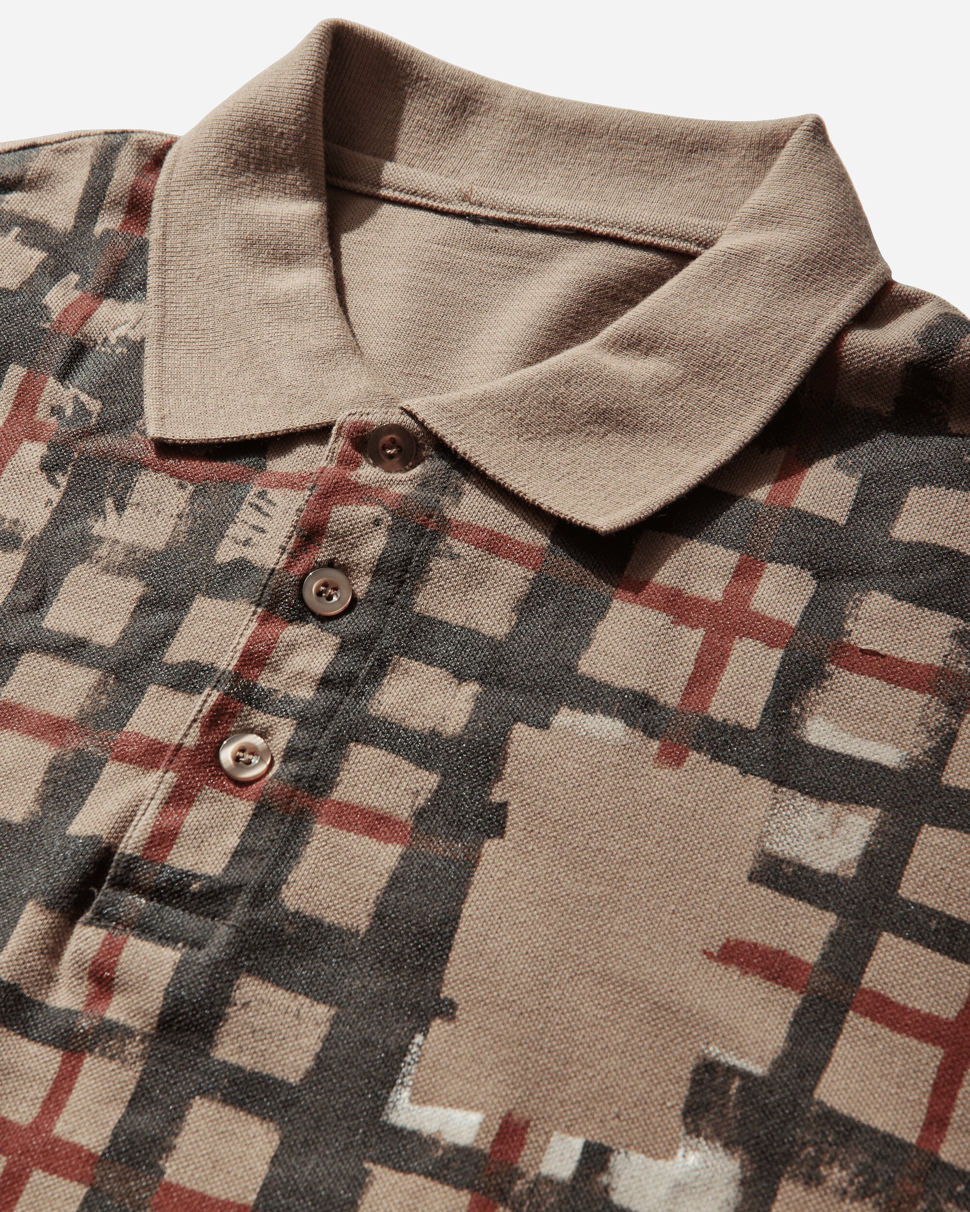 Sprayed Check Polo Beige - Image 3