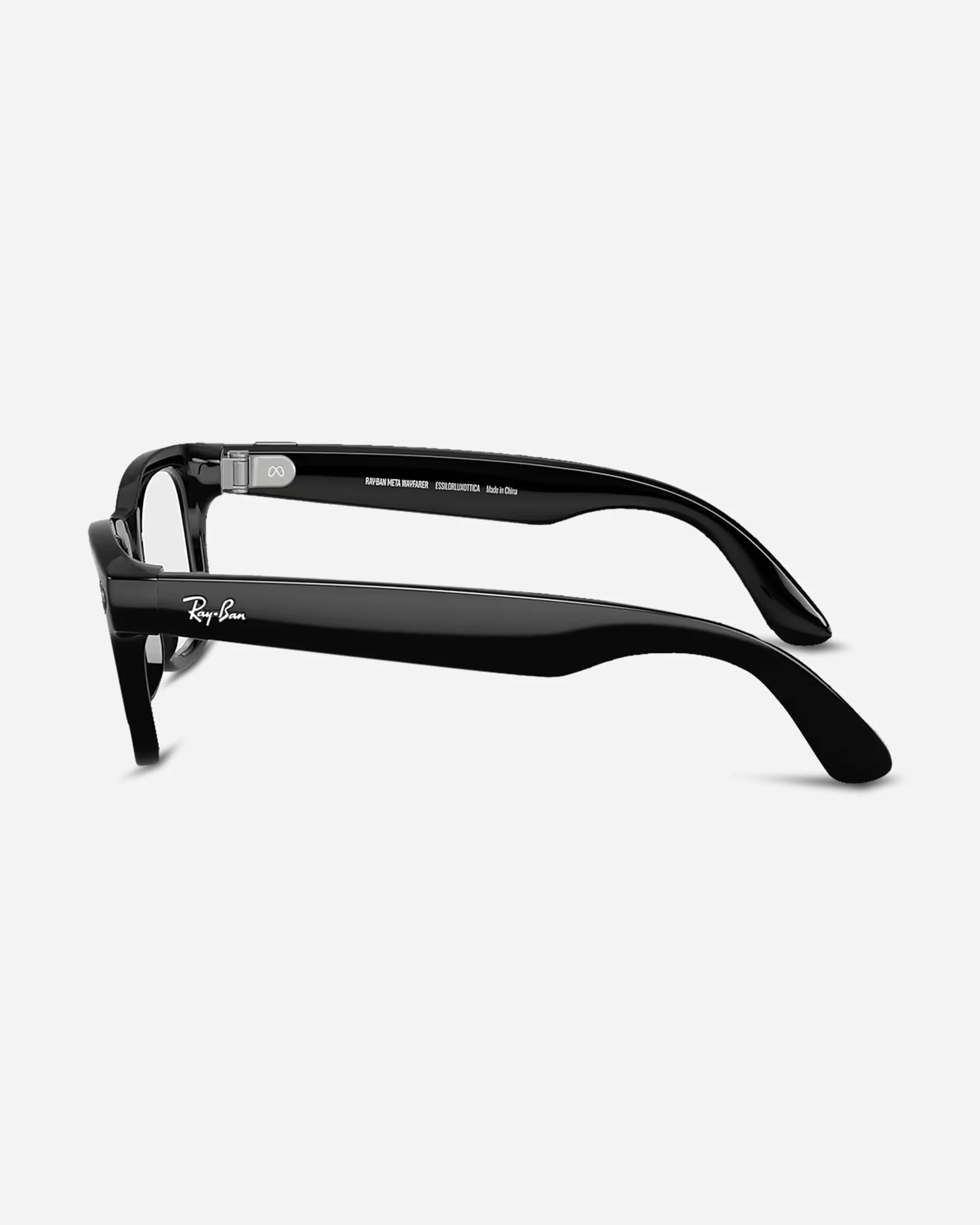 Wayfarer Gen 2 Sunglasses Shiny Black / Clear / Graphite Green Transitions - Image 5