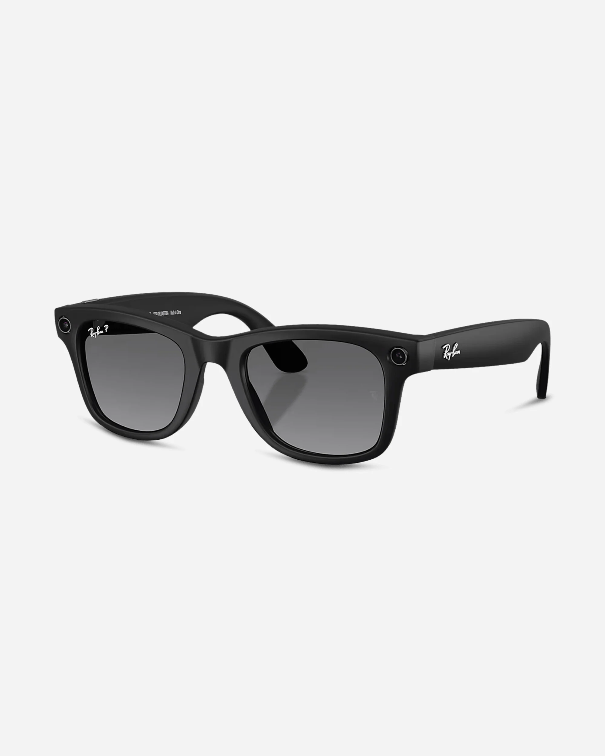 Wayfarer Gen 2 Sunglasses Matte Black / Graphite Polarised - Image 3