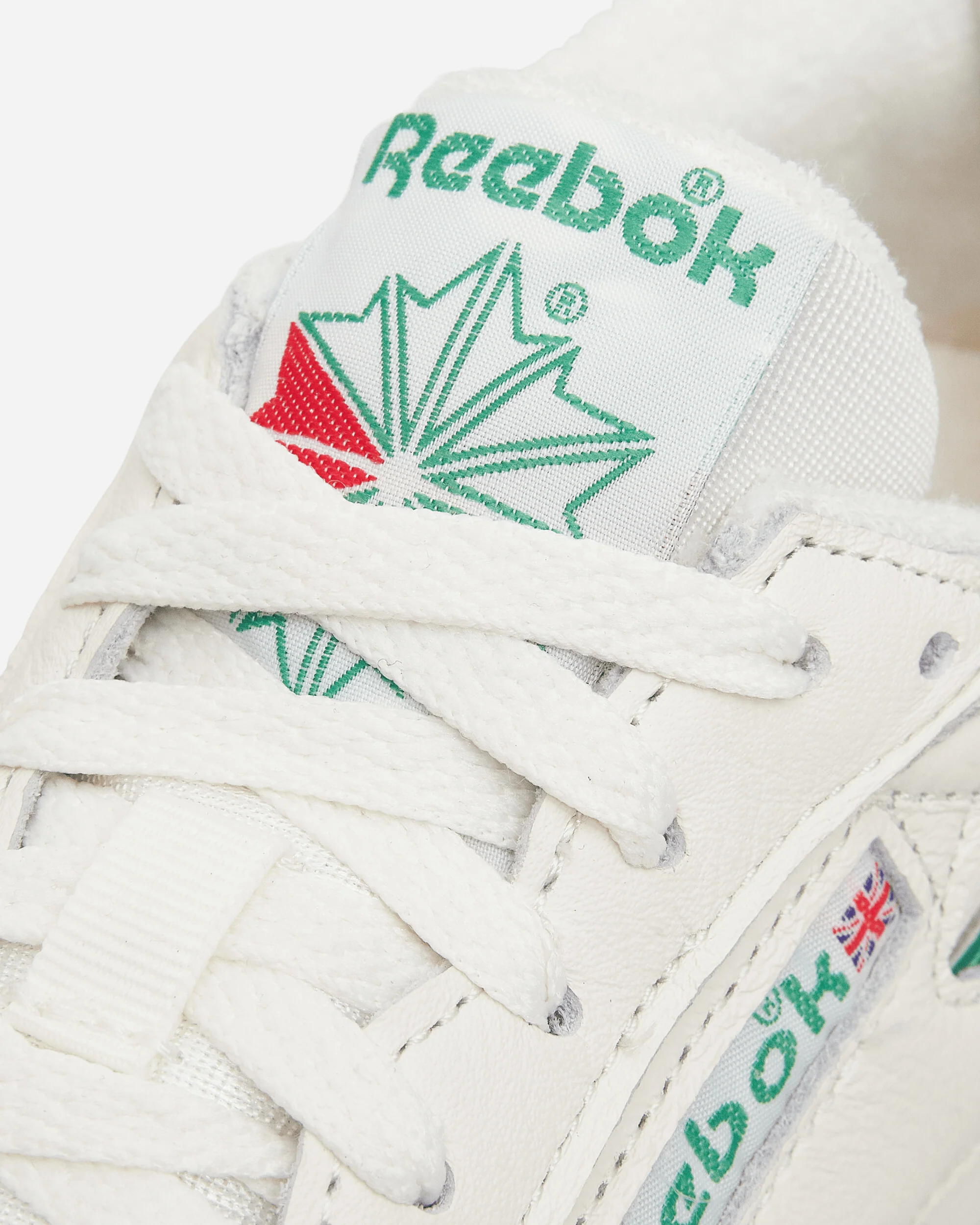 Women's Freestyle Low Sneakers Chalk / Glen Green / Paper White - Image 6