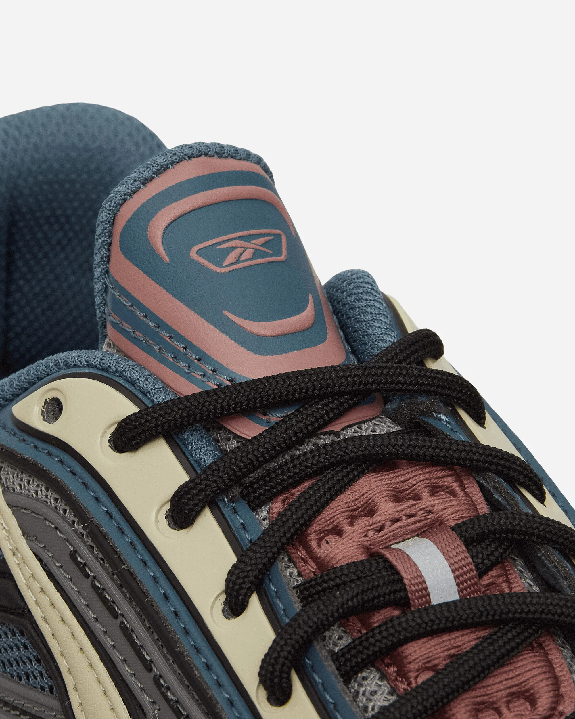 Premier Road Ultra Sneakers Soft Pink - Image 6