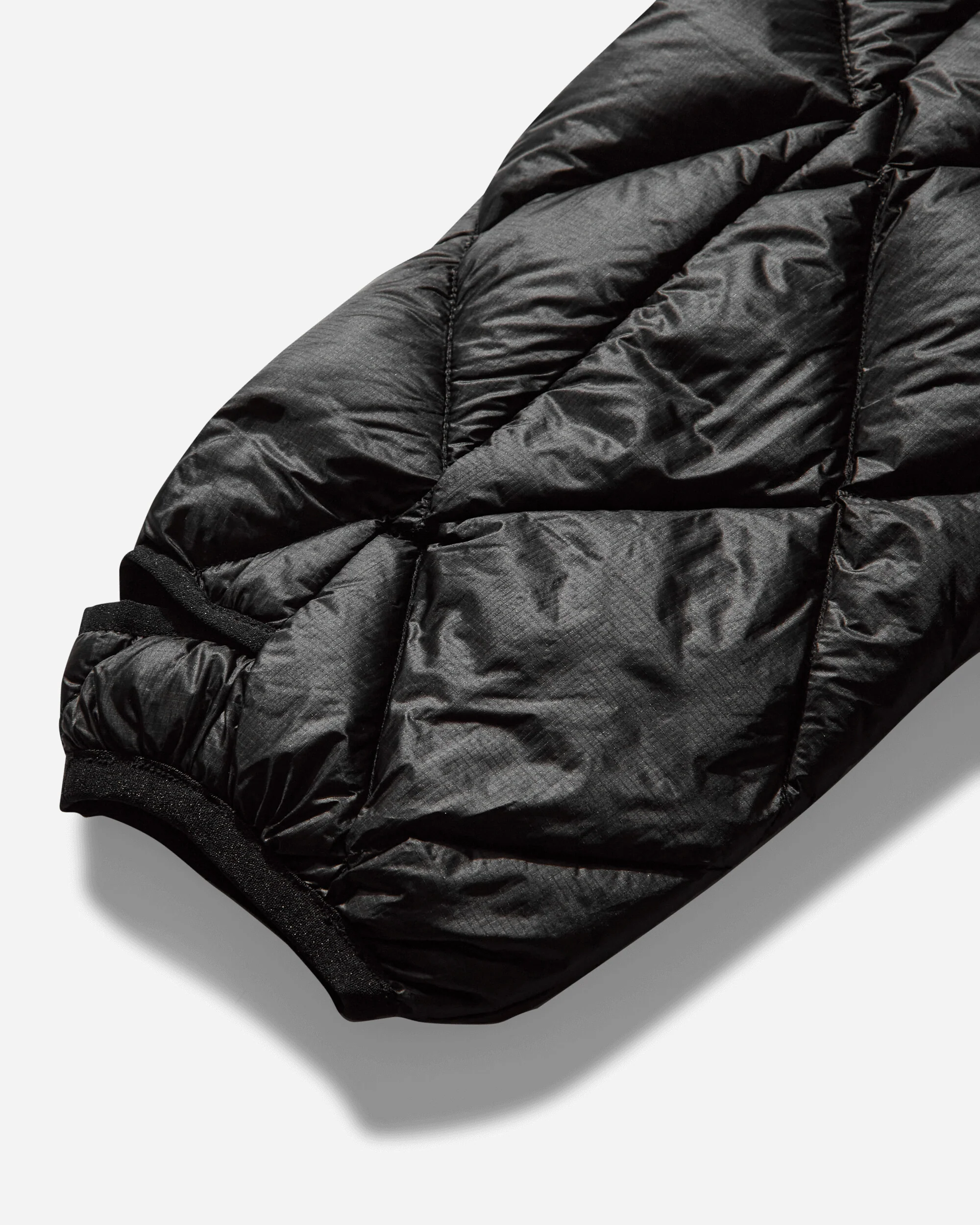 Men's Nuna 800 Fill Power Hooded Down Jacket Black - Image 5