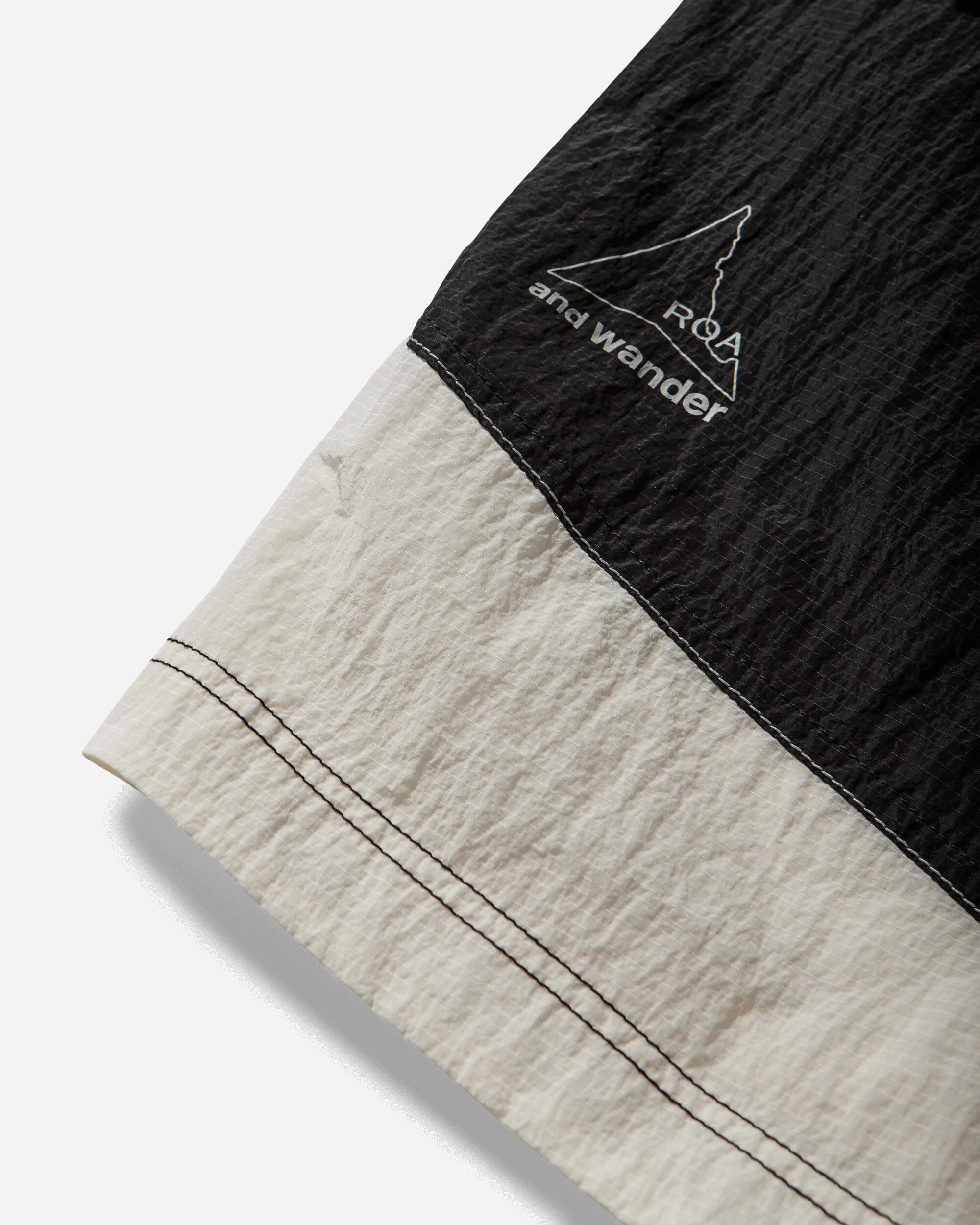 and wander Ripstop Wind Short Pants Off White - Image 3