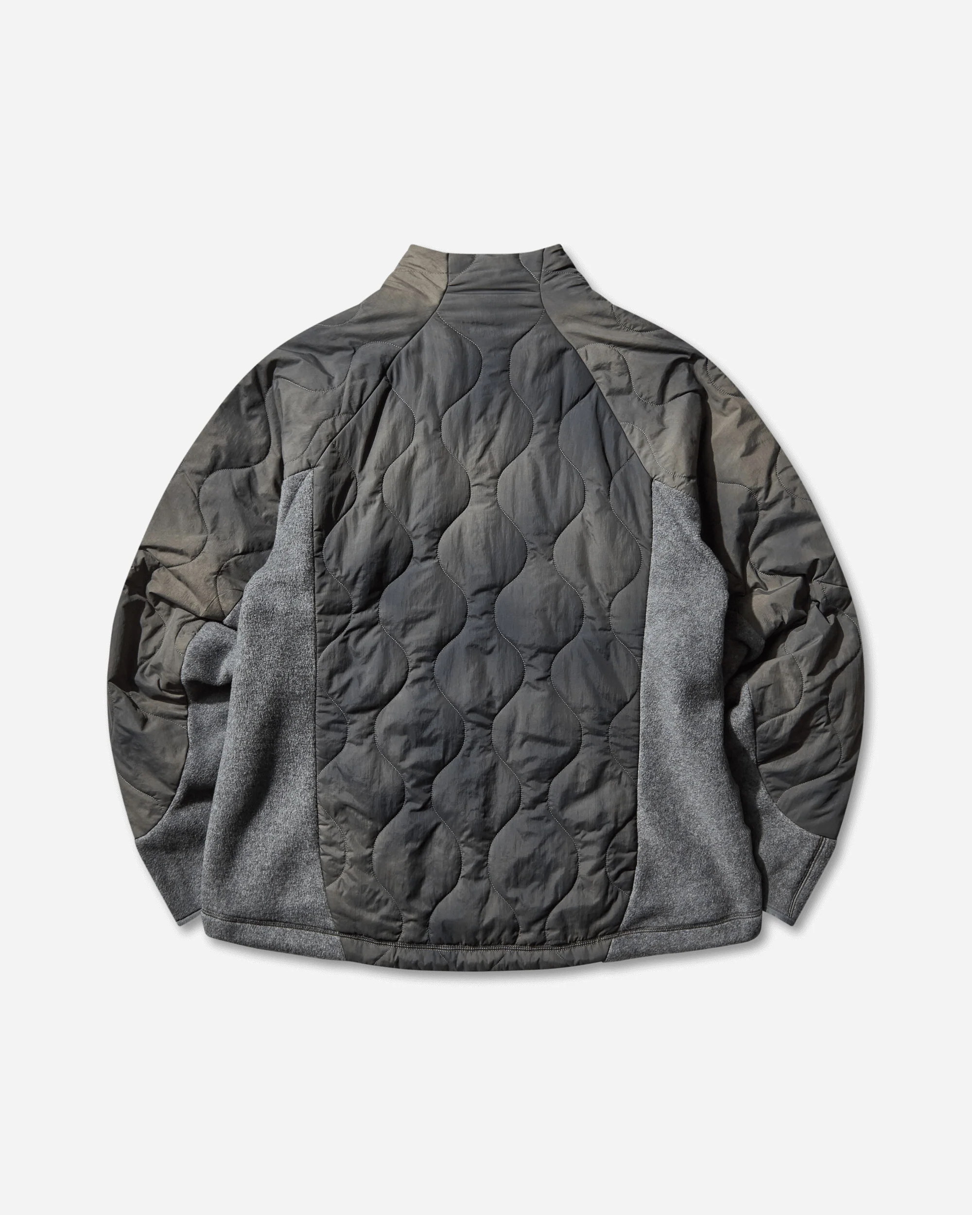and wander Quilted Fleece Jacket Grey - Image 2
