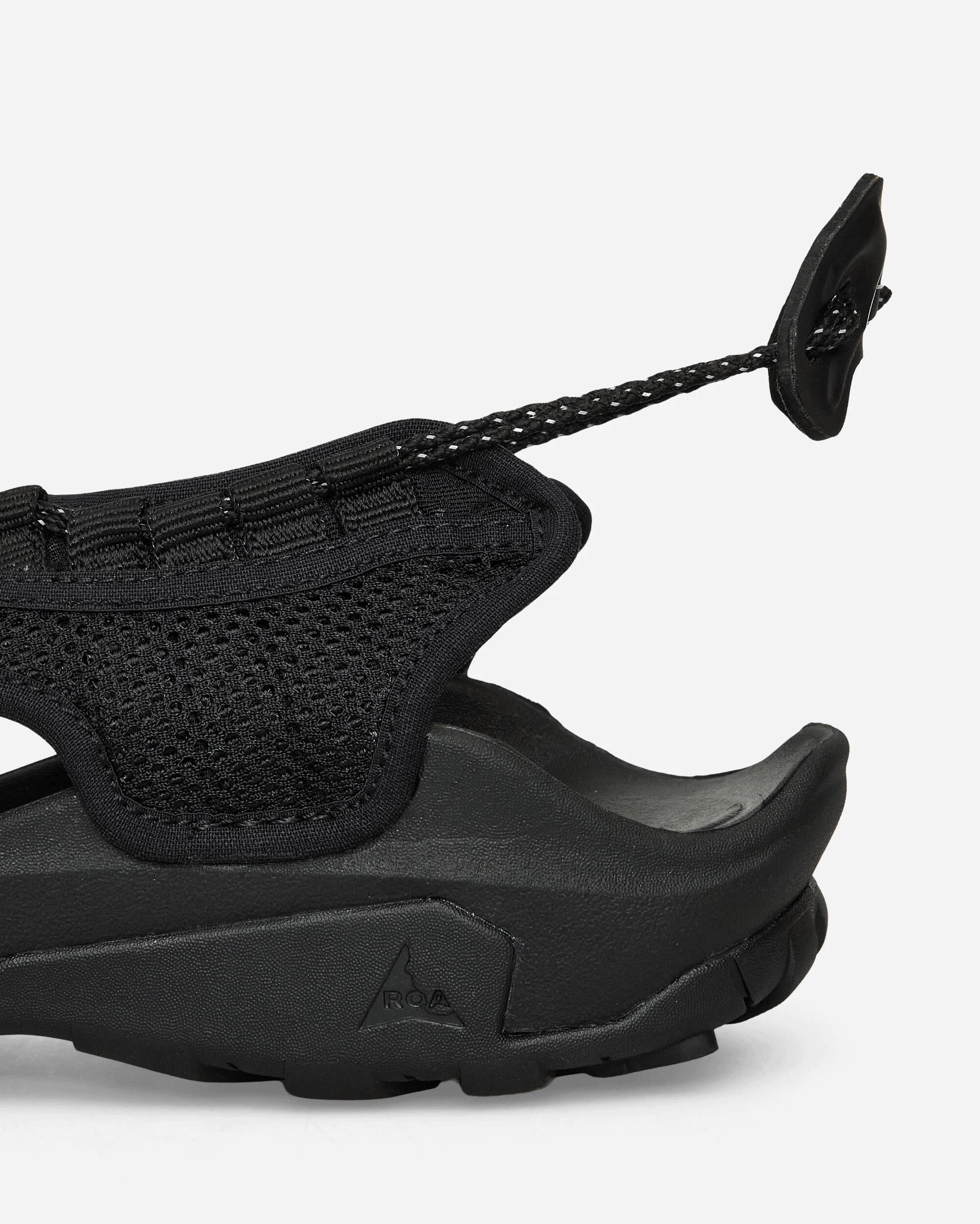Arpy Weaved Sandals Black - Image 6