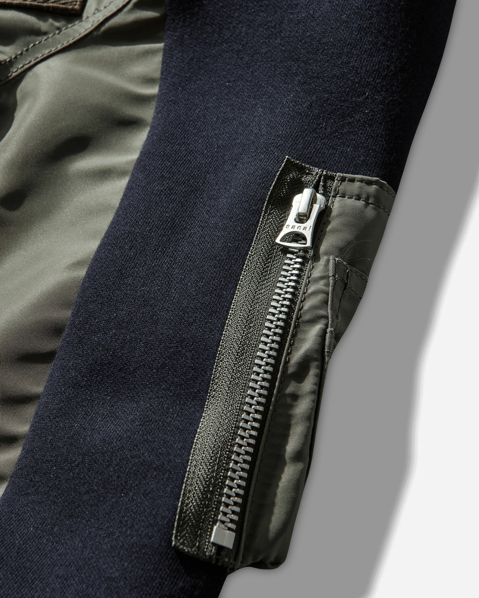 Men's Sponge Sweat x Nylon Twill Pullover Navy / Khaki - Image 4