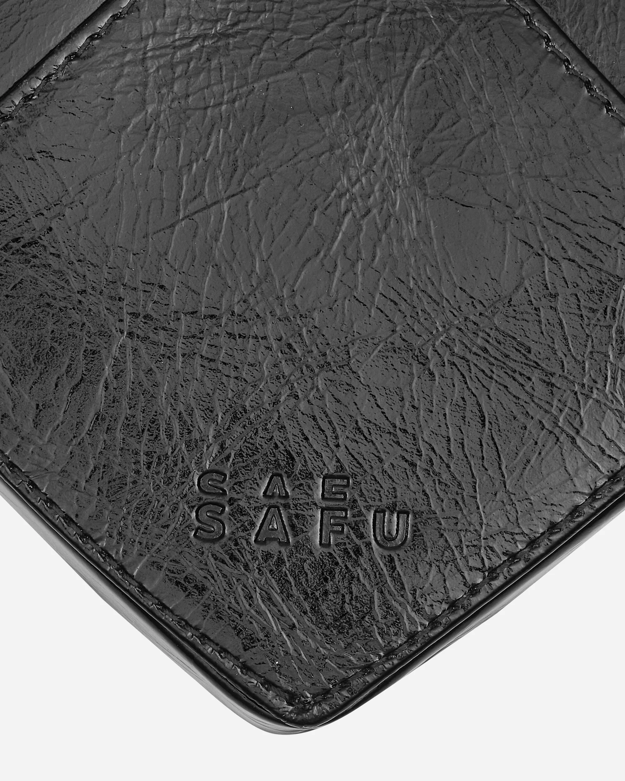 Amor Neck Wallet Black - Image 7