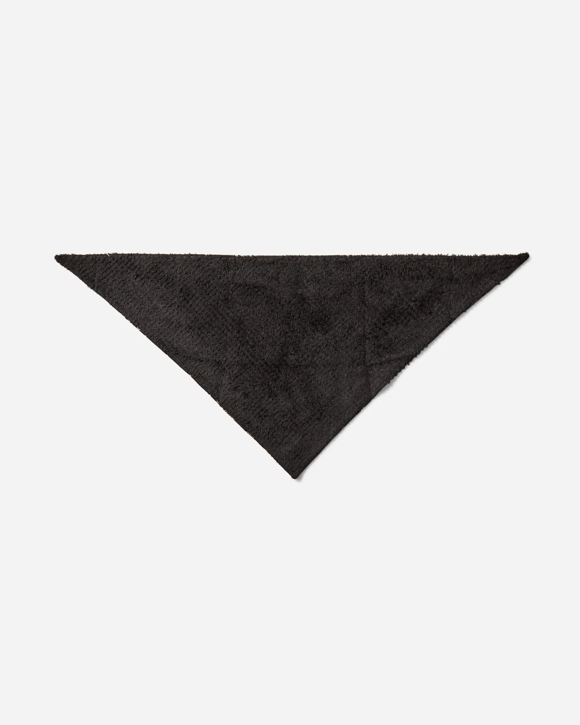 FuzzFleece AD Bandana Black - Image 4