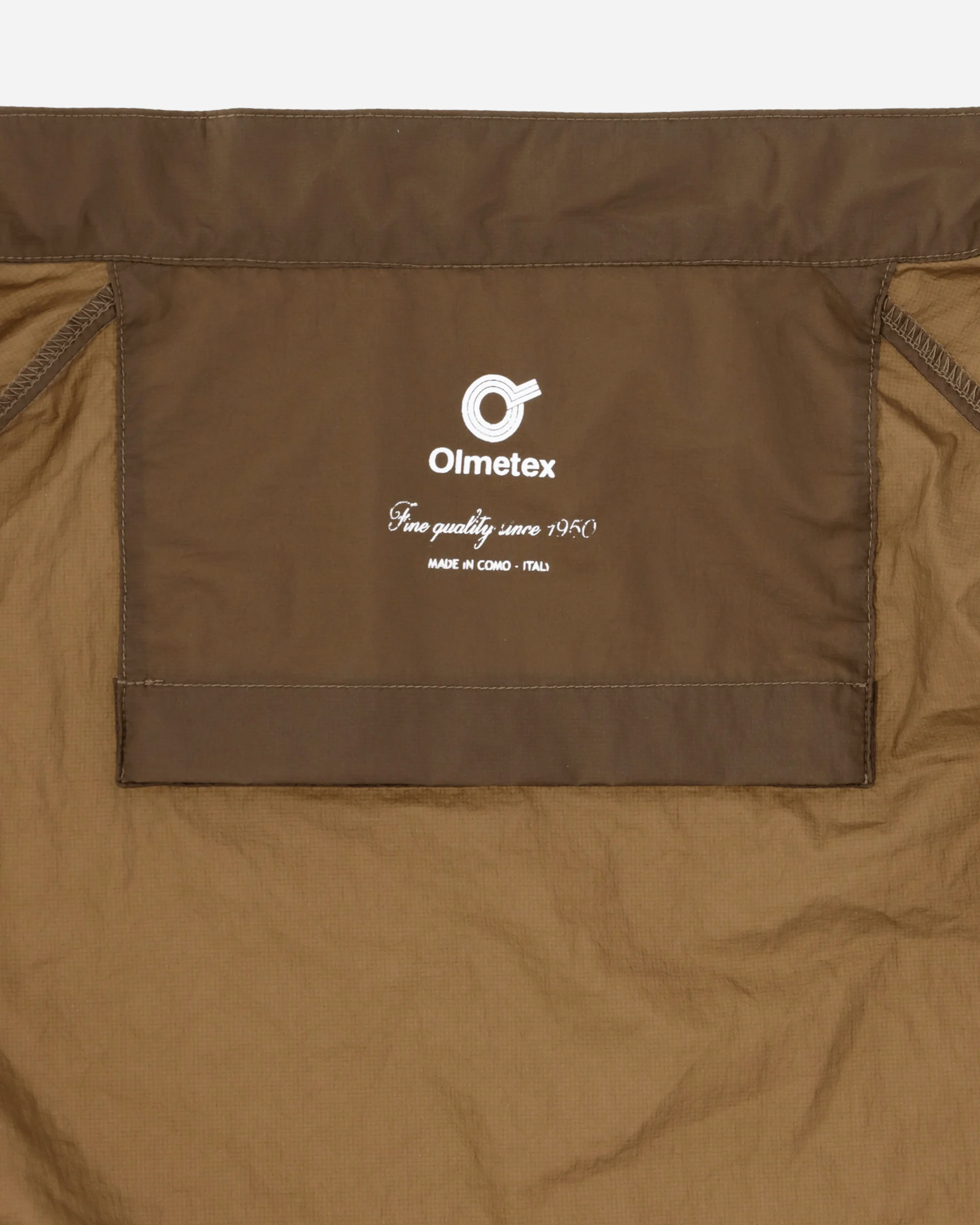 Packable Windbreaker Green - Image 11